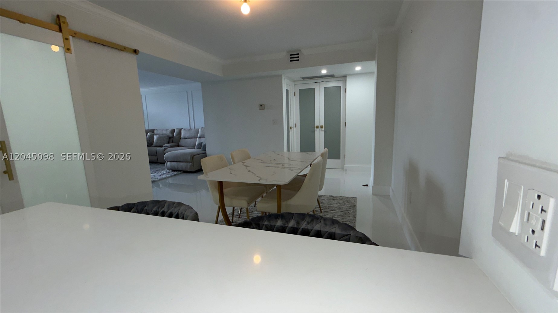 image Brickell Bay Club9