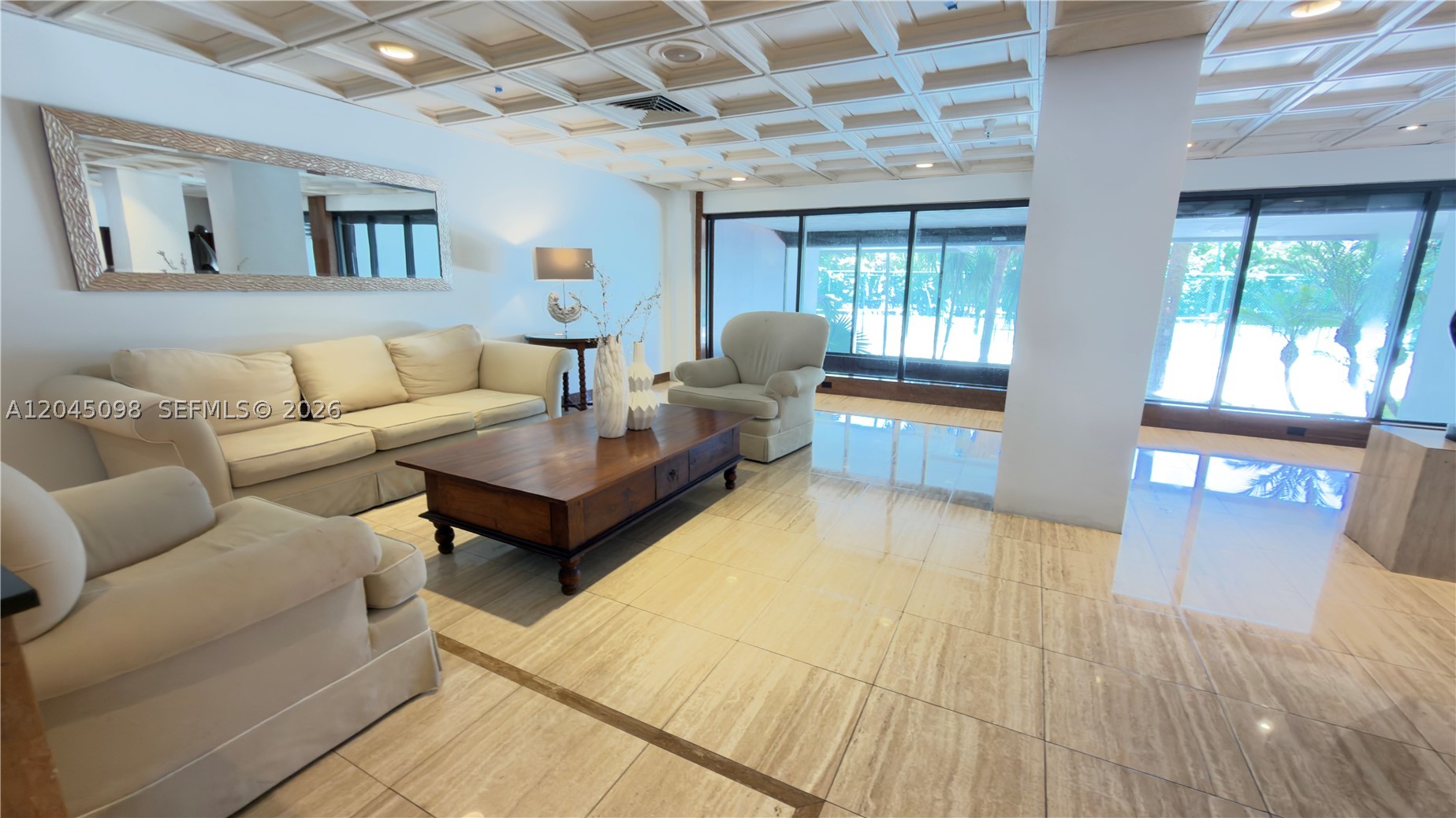 image Brickell Bay Club34