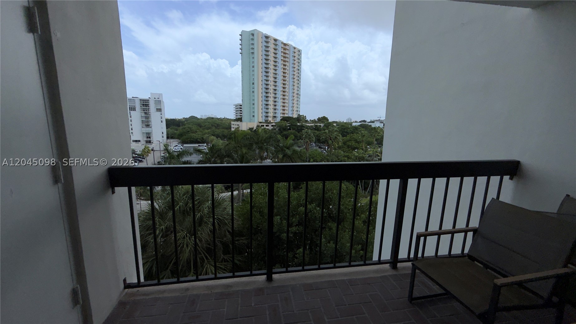 image Brickell Bay Club36