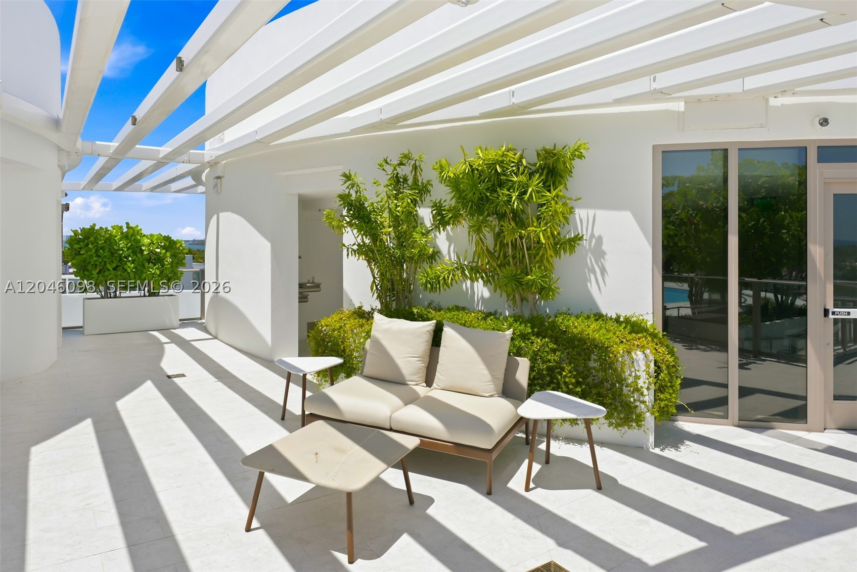 image Onda Residences61