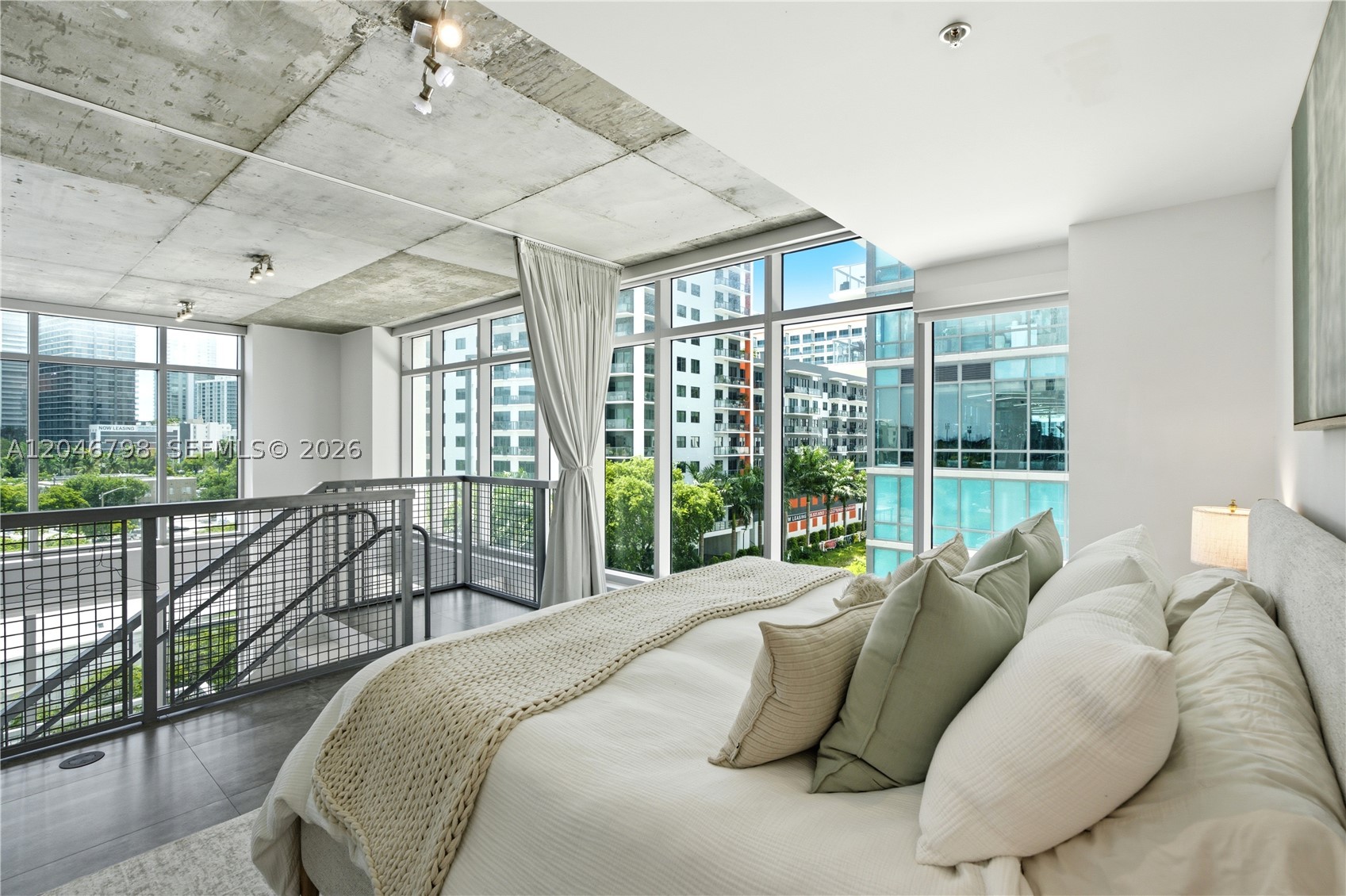 3301 NE 1st Ave #L04PH1 Miami, FL 33137