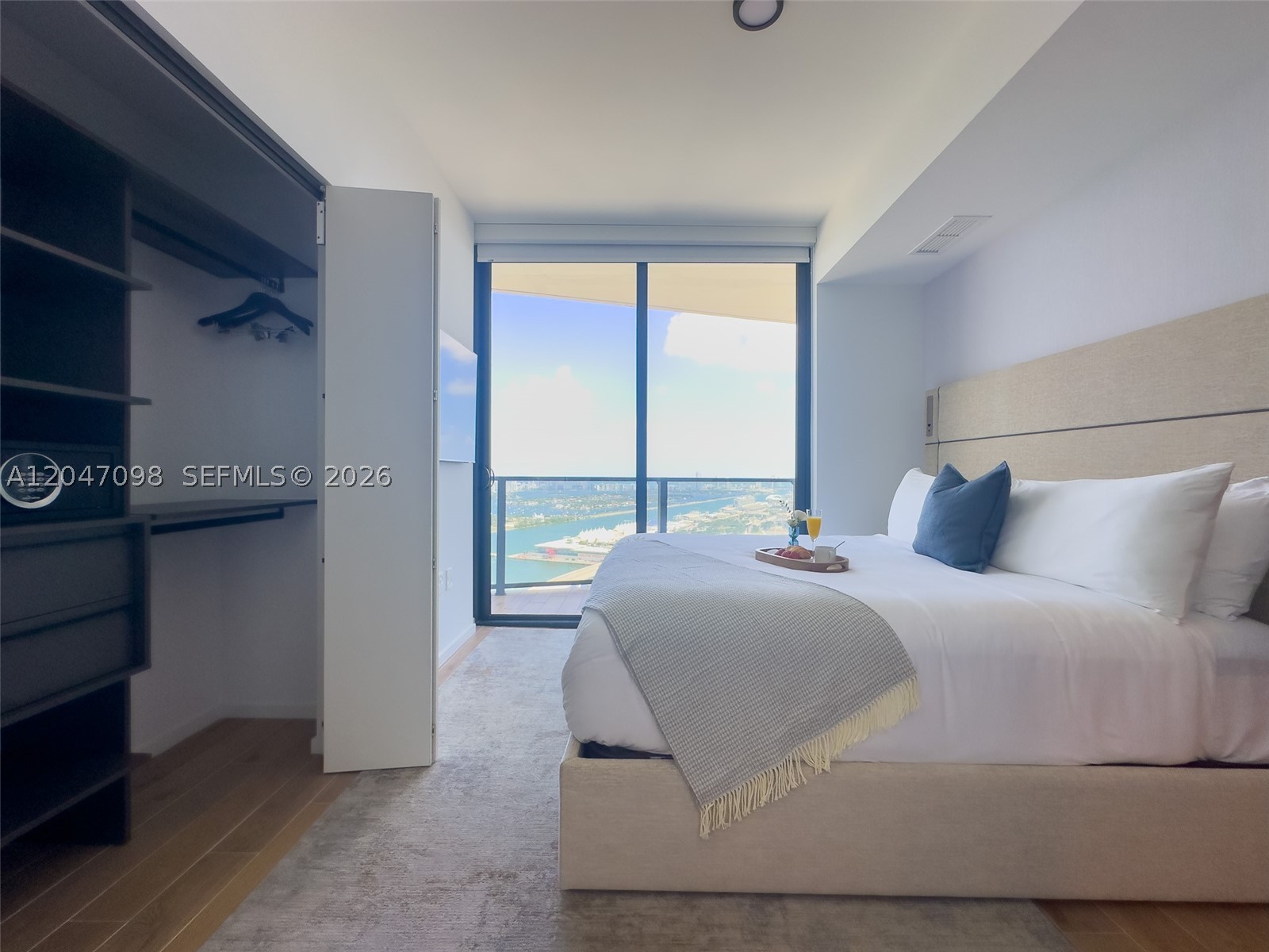 image The Elser Hotel & Residences10