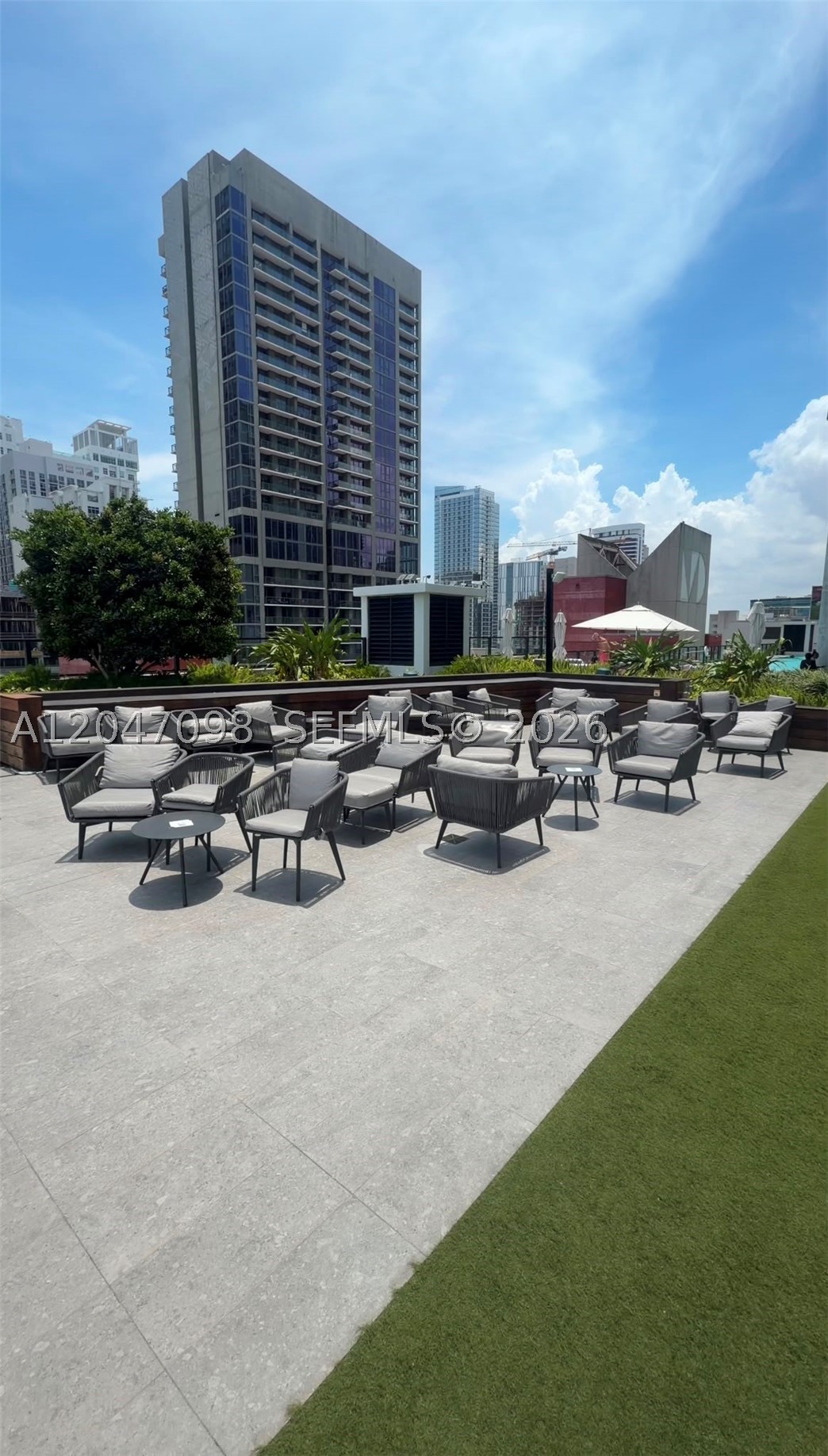 image The Elser Hotel & Residences25
