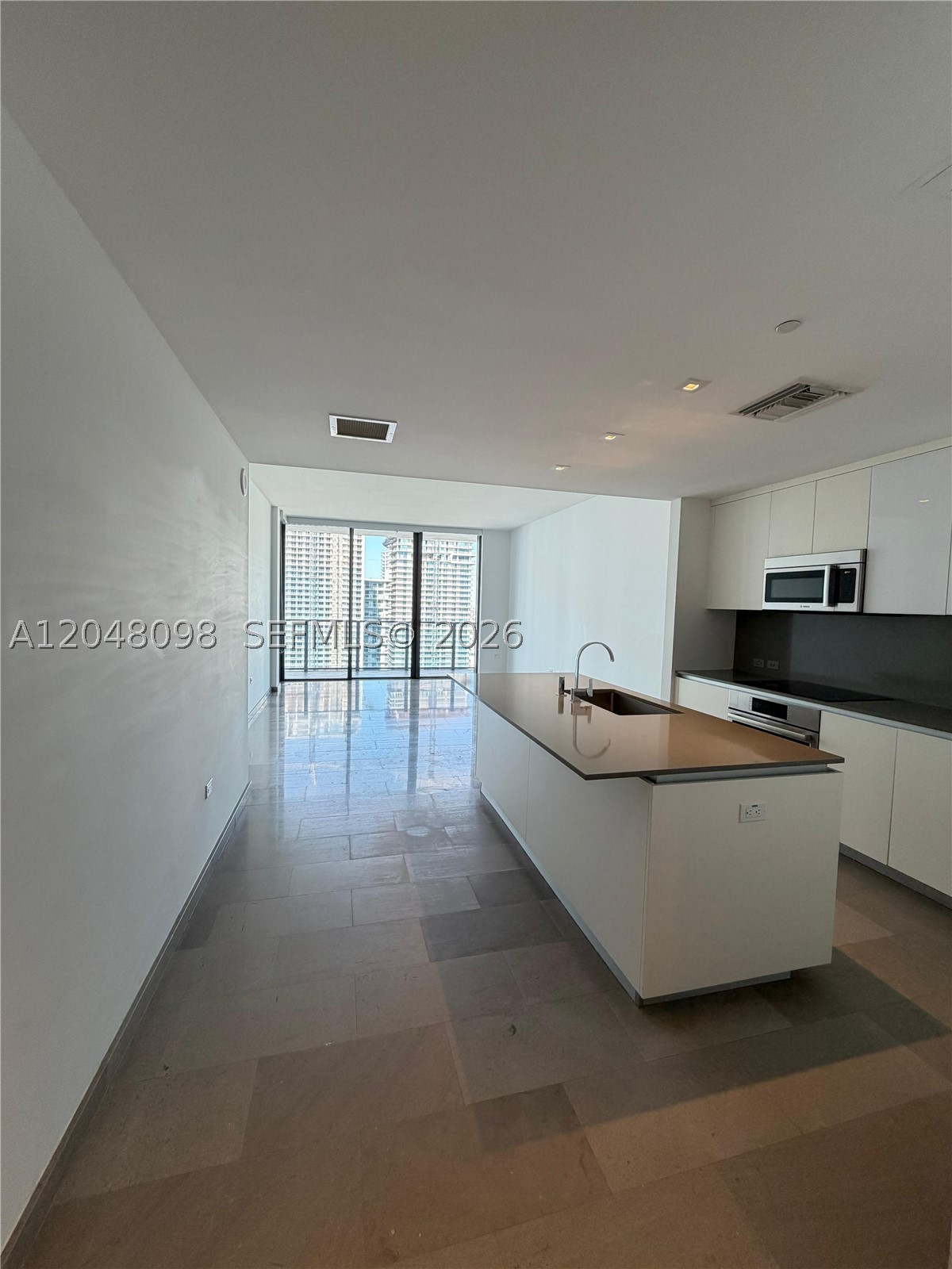 68 SE 6th St #1908