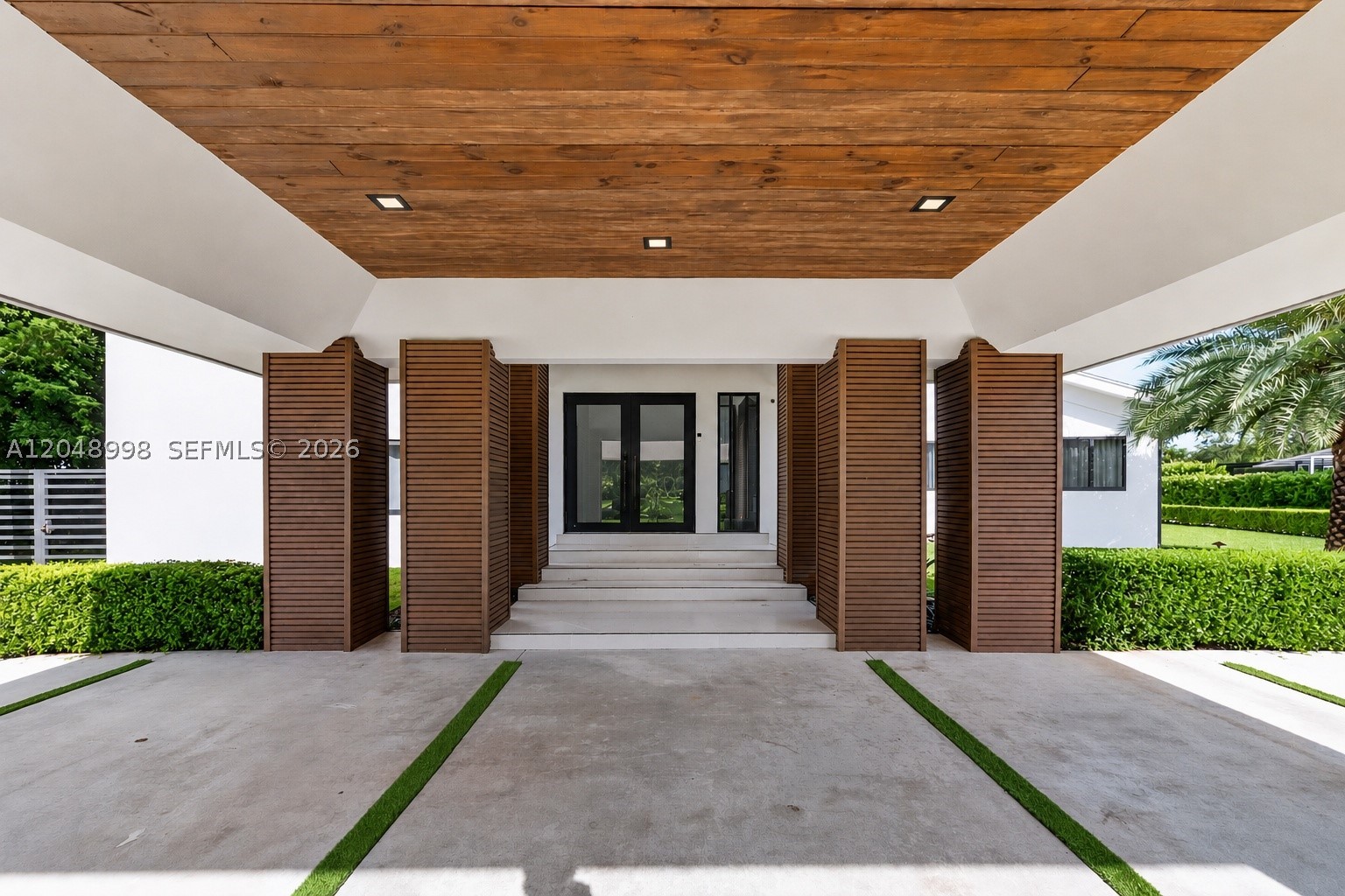 10506 SW 89th Pl Miami, FL 33176