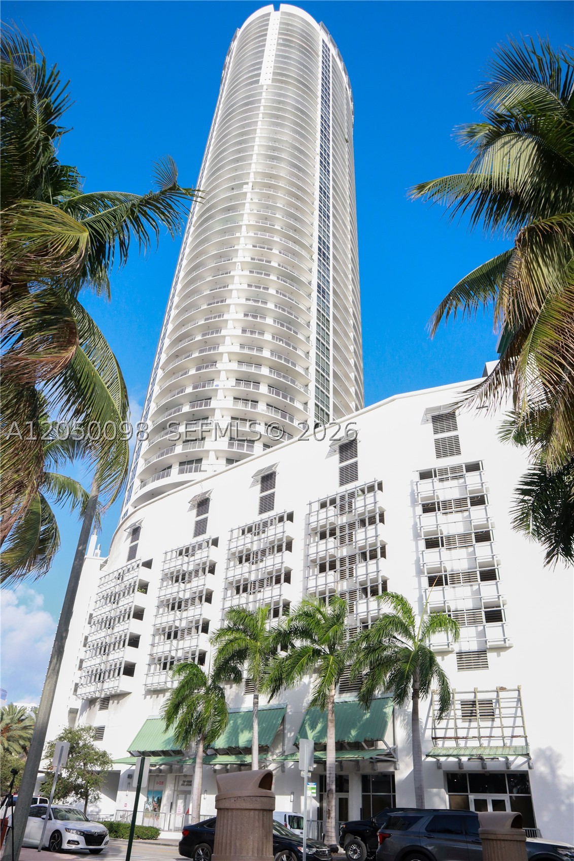 1750 N Bayshore Dr #3411