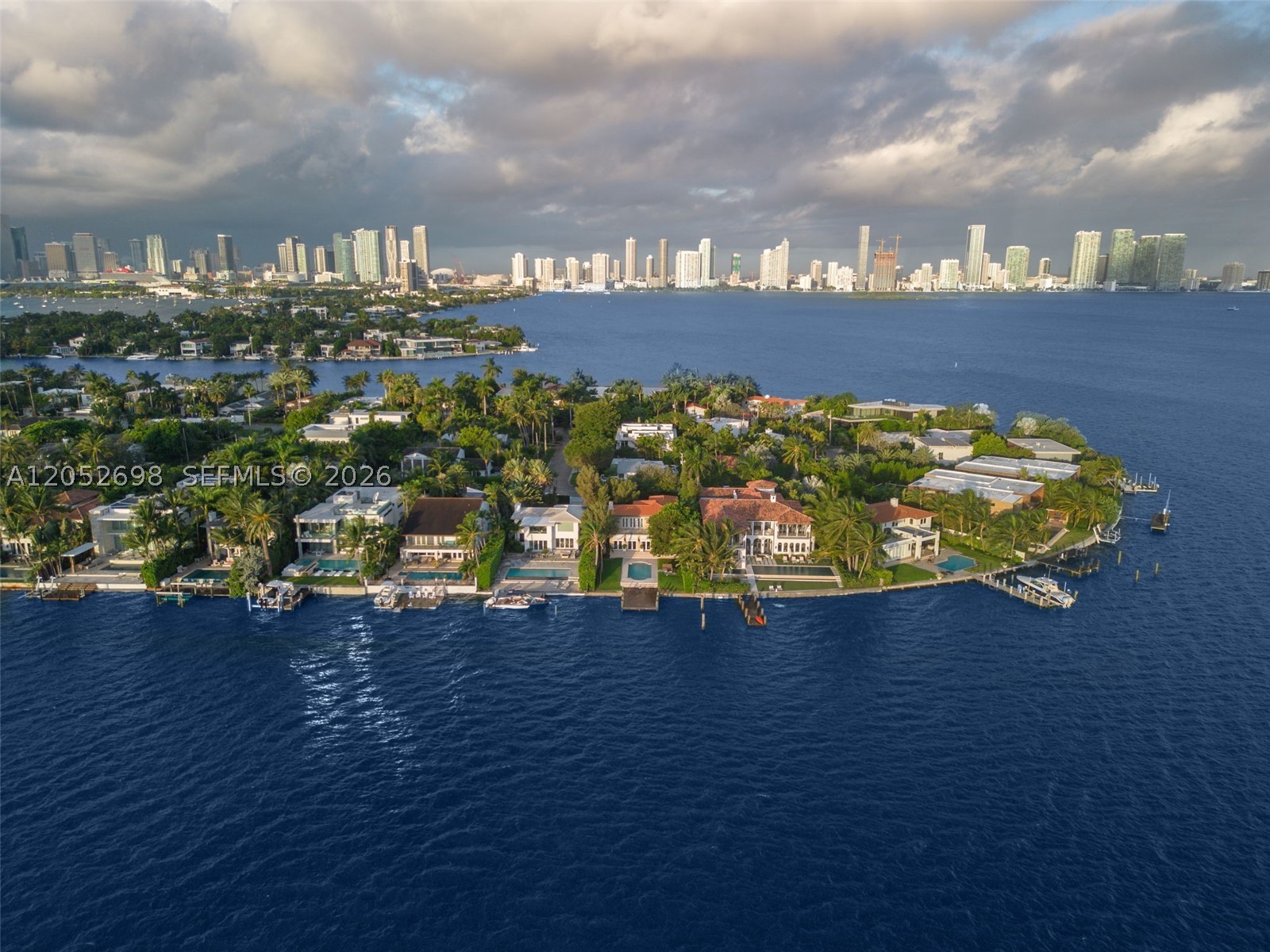 Undisclosed Address Miami Beach, FL 33139