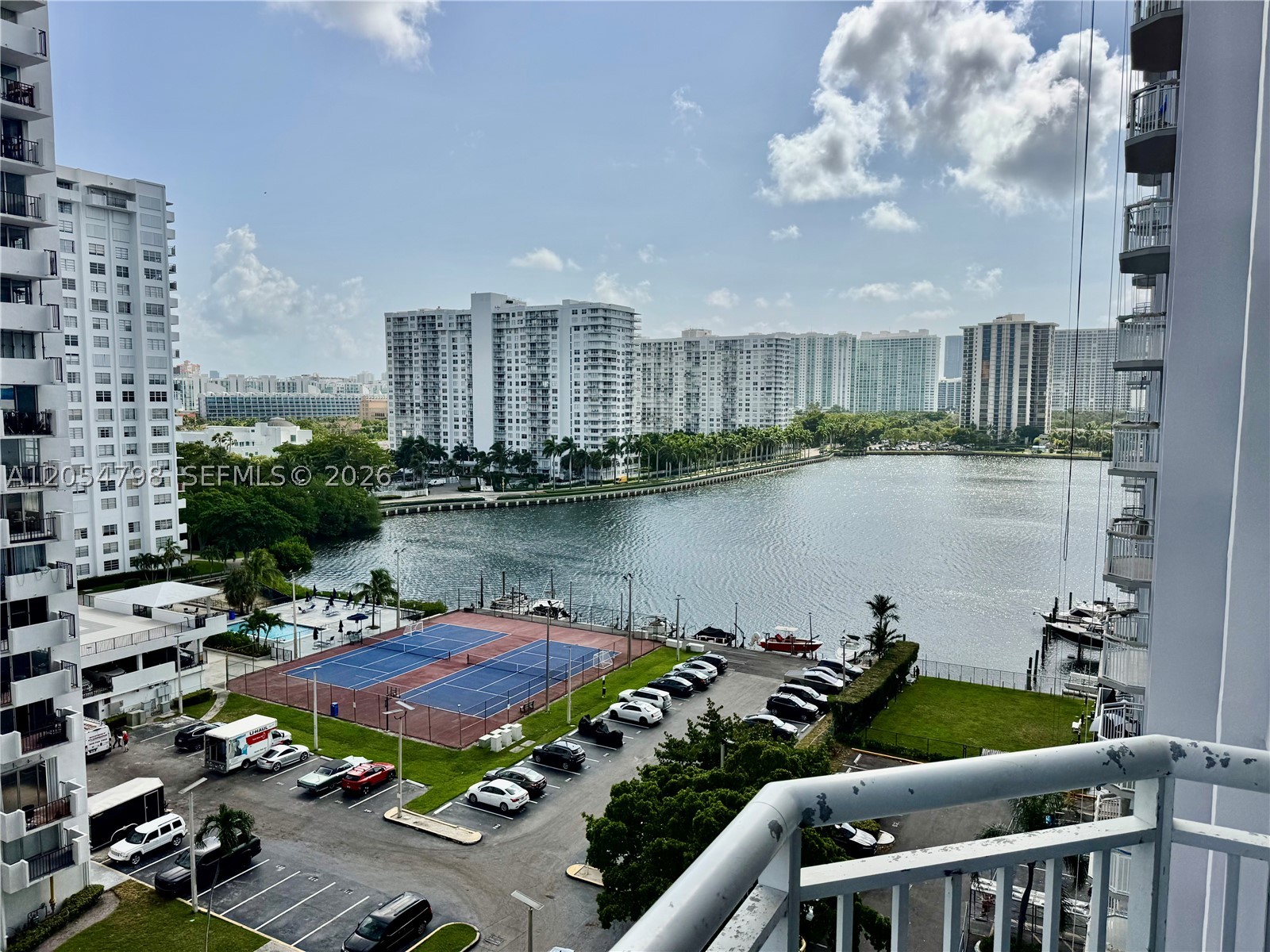 18051 Biscayne Blvd #1002