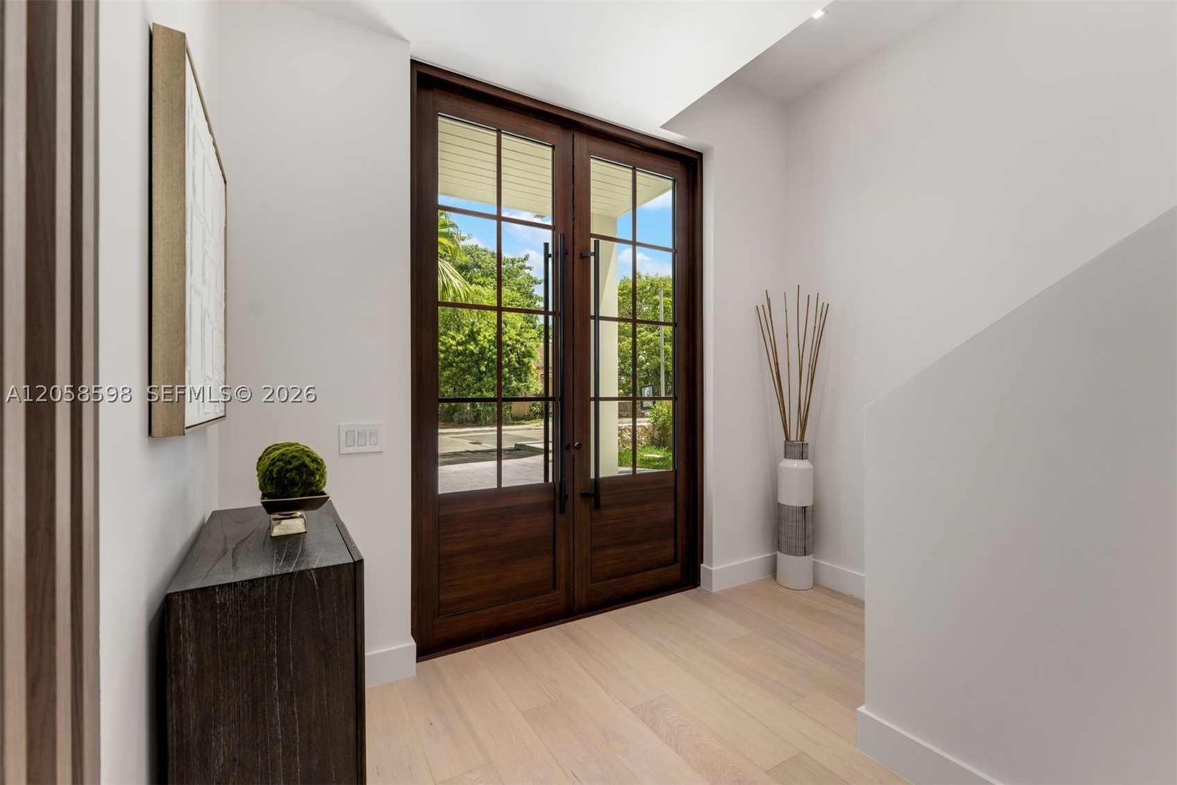 3352 Charles Ave Miami, FL 33133