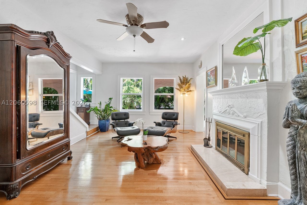 1042 Sorolla Ave Coral Gables, FL 33134