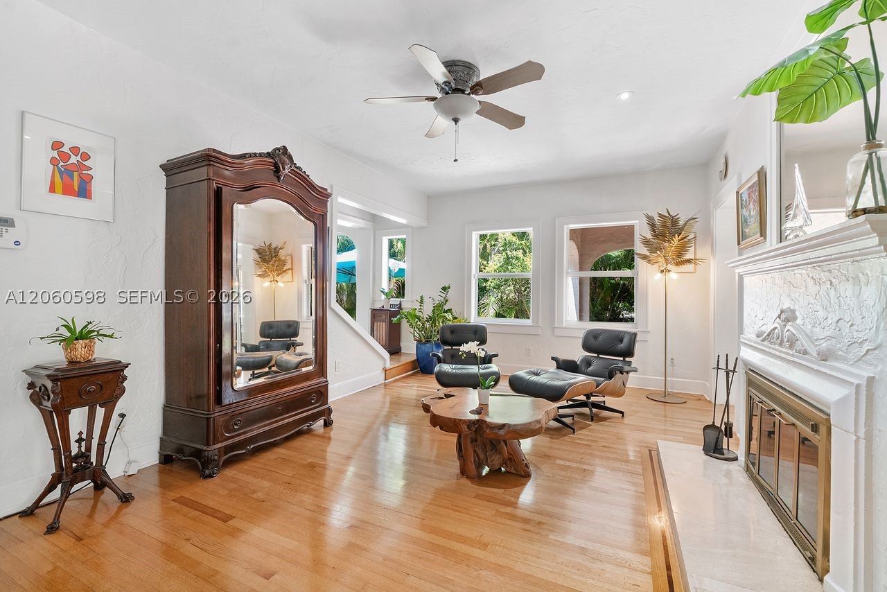 1042 Sorolla Ave Coral Gables, FL 33134