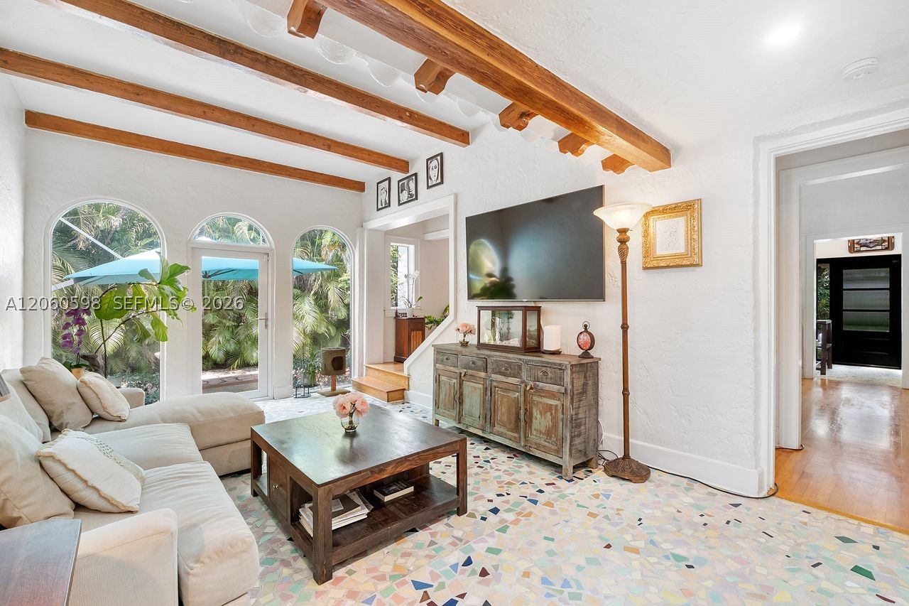 1042 Sorolla Ave Coral Gables, FL 33134