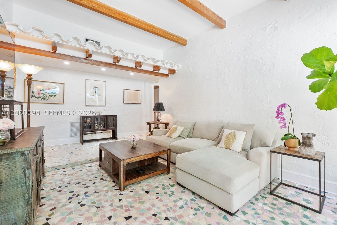 1042 Sorolla Ave Coral Gables, FL 33134