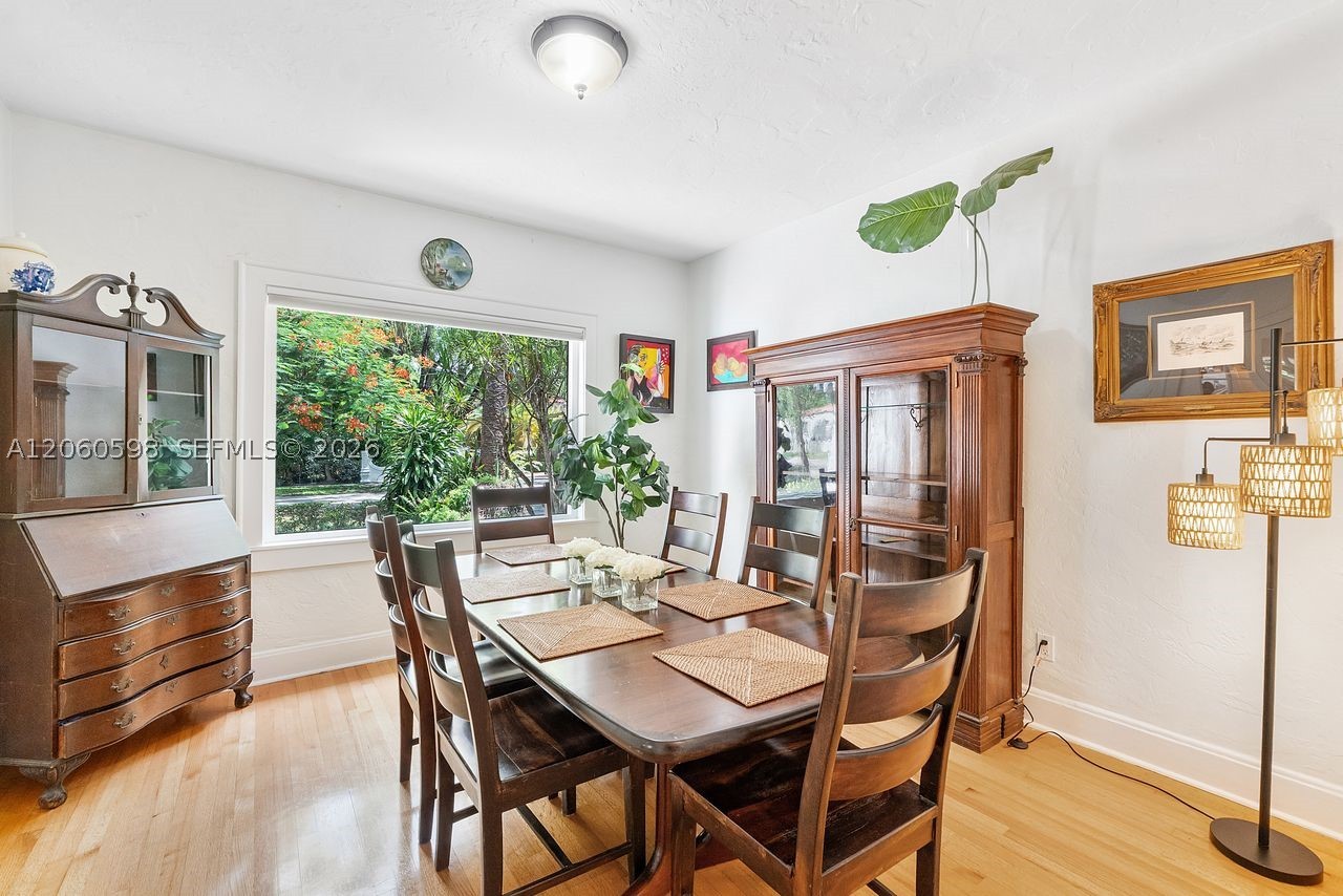 1042 Sorolla Ave Coral Gables, FL 33134