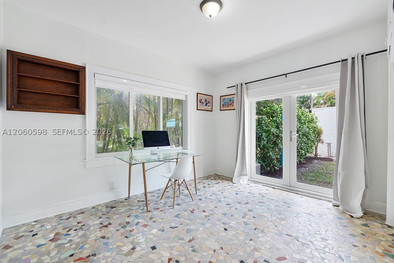 1042 Sorolla Ave Coral Gables, FL 33134