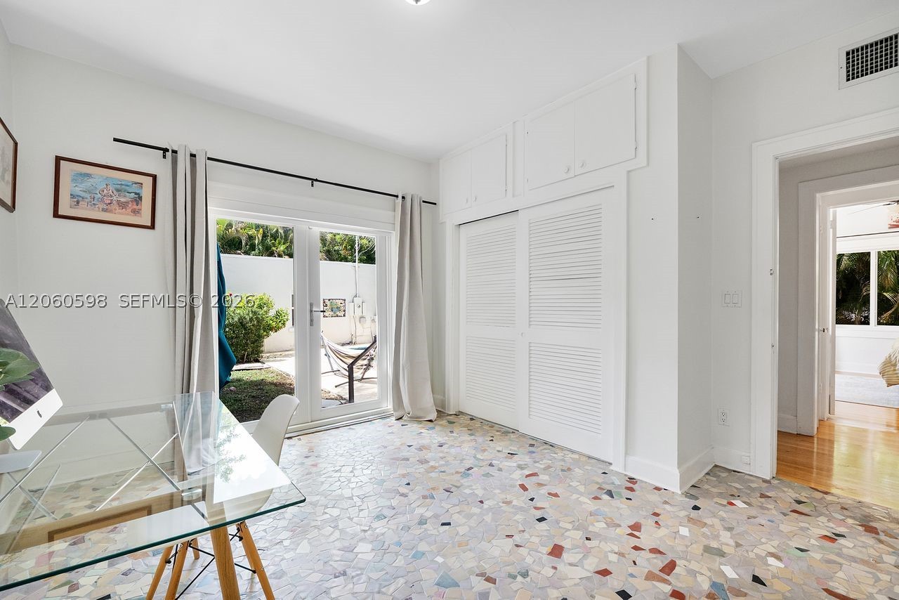 1042 Sorolla Ave Coral Gables, FL 33134