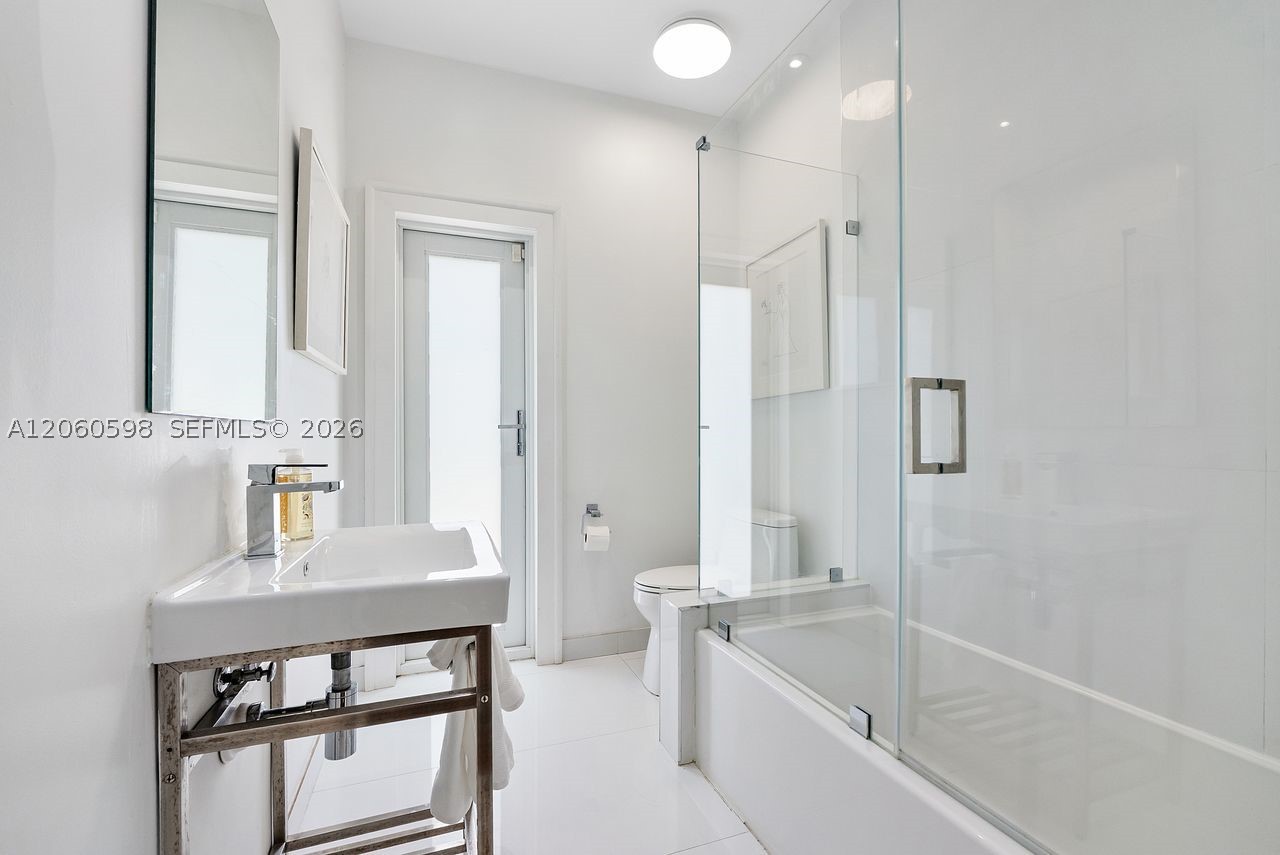 1042 Sorolla Ave Coral Gables, FL 33134