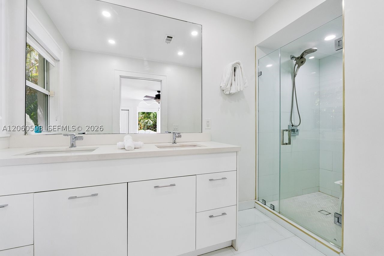 1042 Sorolla Ave Coral Gables, FL 33134