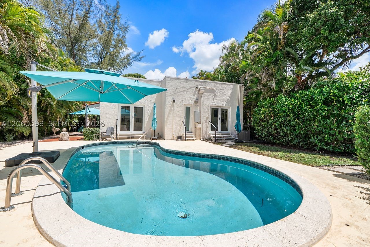 1042 Sorolla Ave Coral Gables, FL 33134