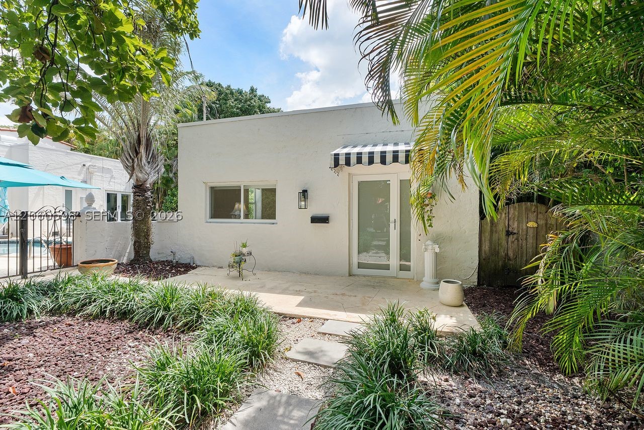 1042 Sorolla Ave Coral Gables, FL 33134