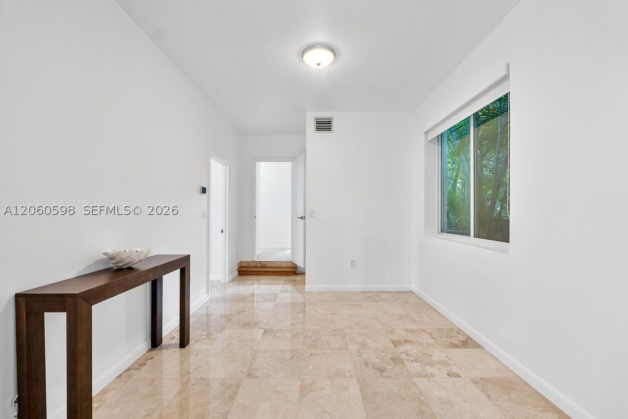 1042 Sorolla Ave Coral Gables, FL 33134
