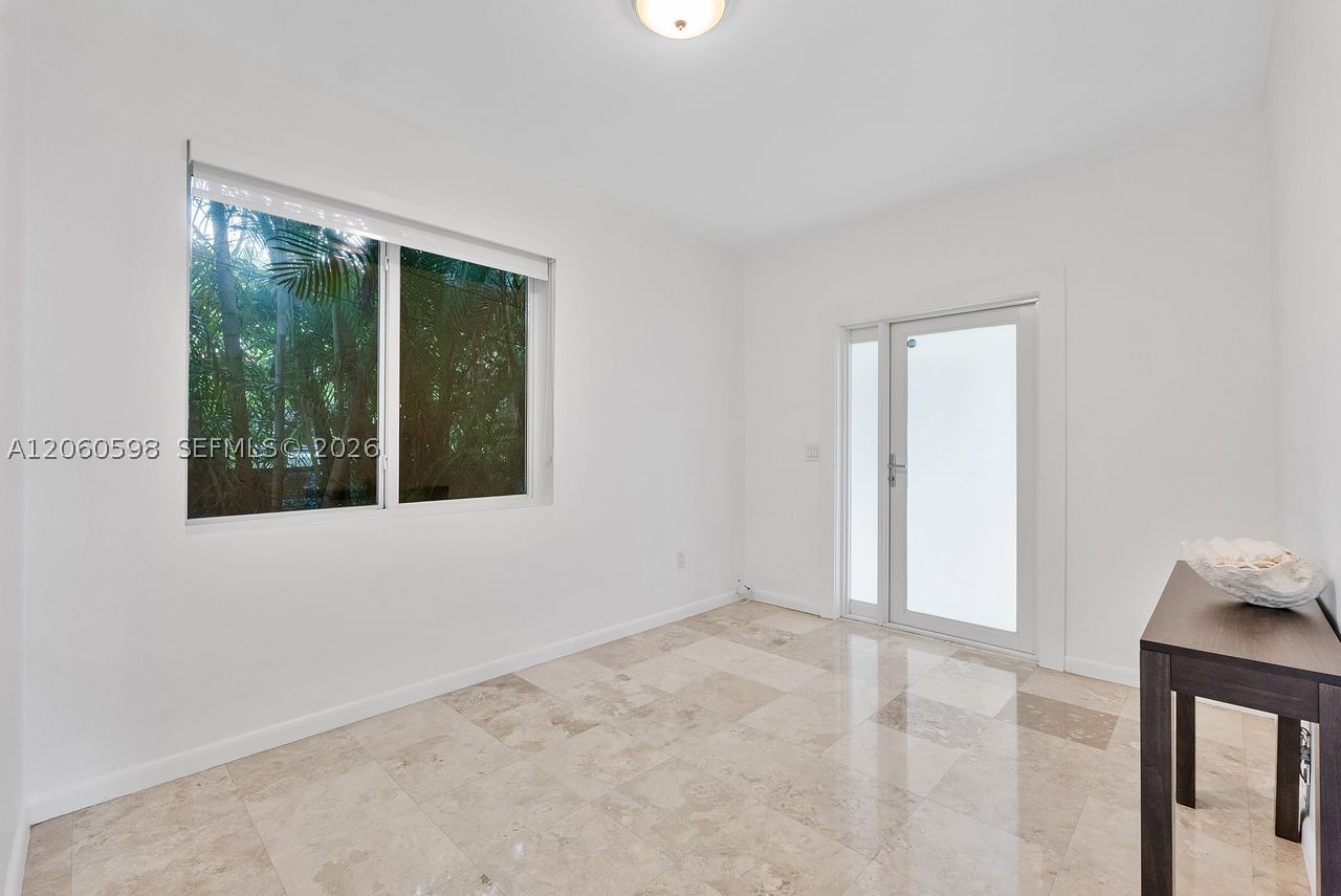 1042 Sorolla Ave Coral Gables, FL 33134