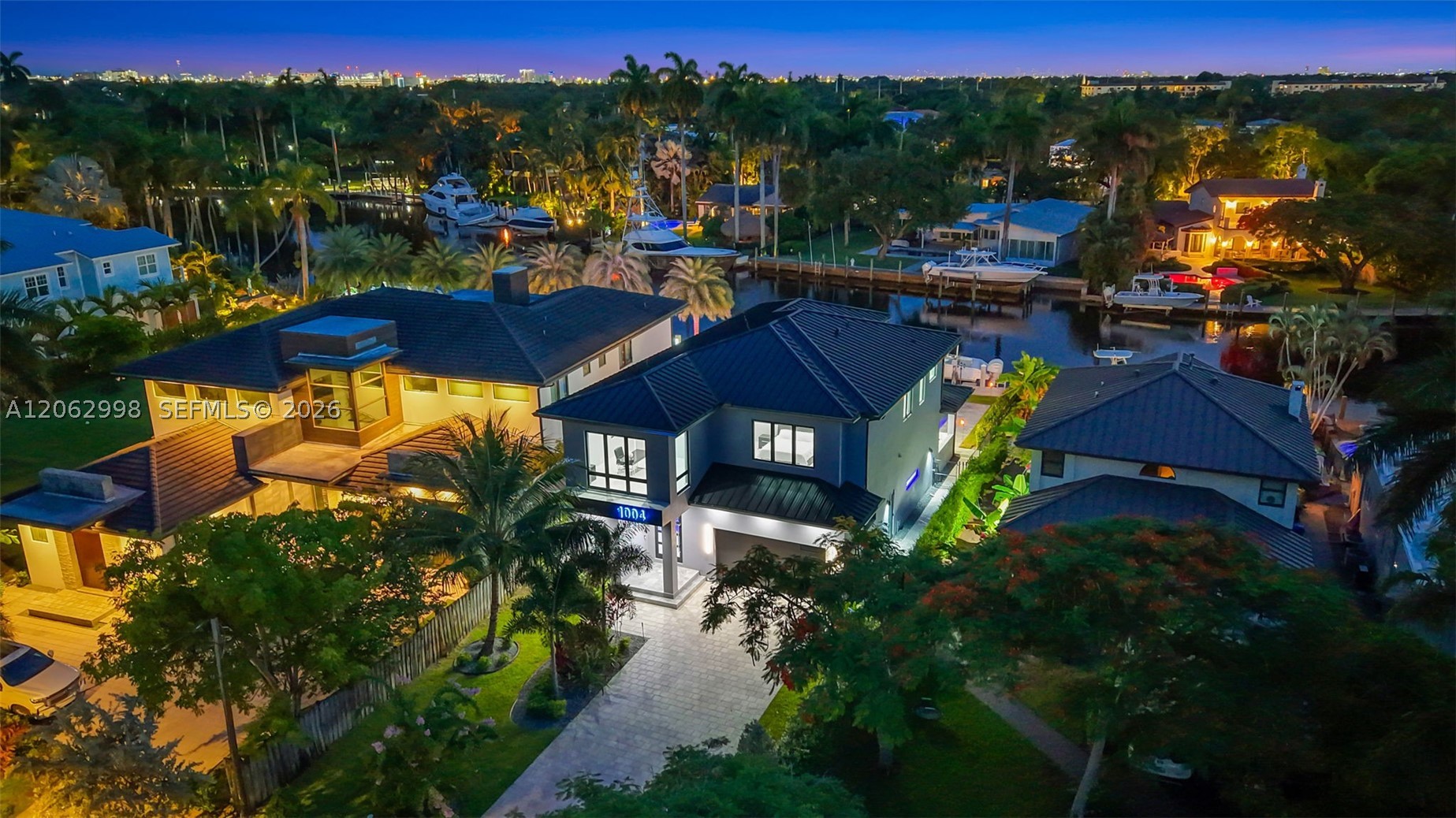 1004 SW 5th Pl Fort Lauderdale, FL 33312