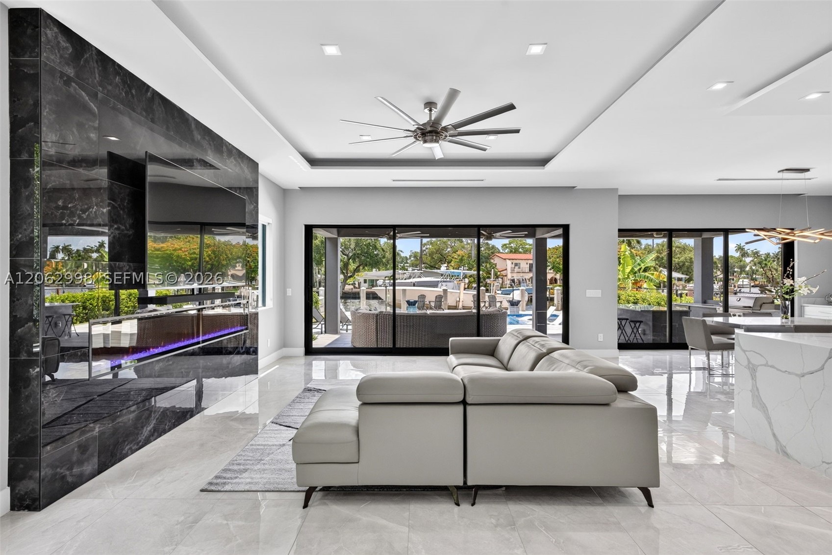 1004 SW 5th Pl Fort Lauderdale, FL 33312