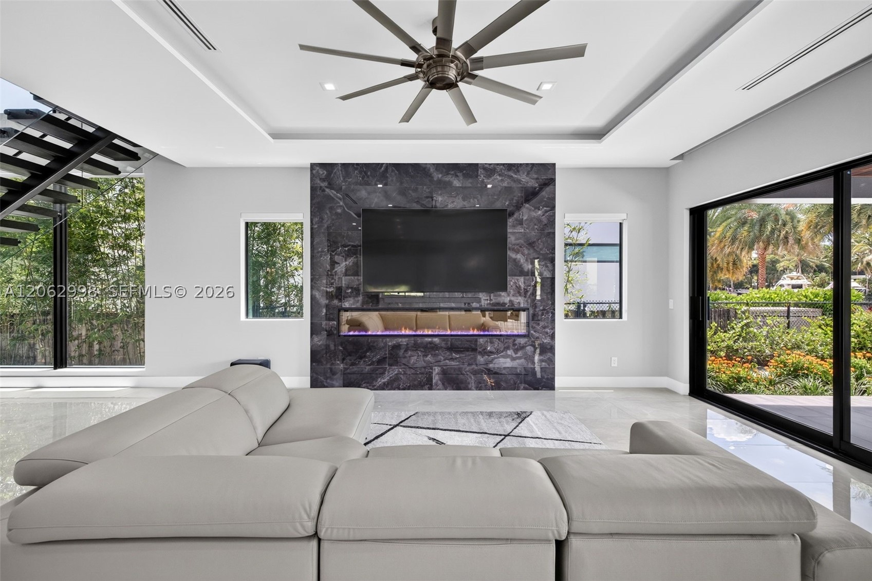 1004 SW 5th Pl Fort Lauderdale, FL 33312