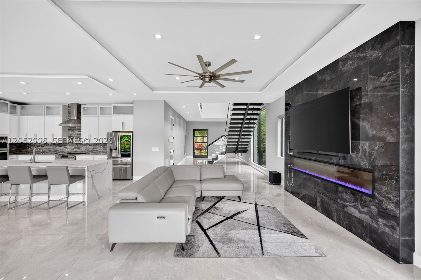 1004 SW 5th Pl Fort Lauderdale, FL 33312