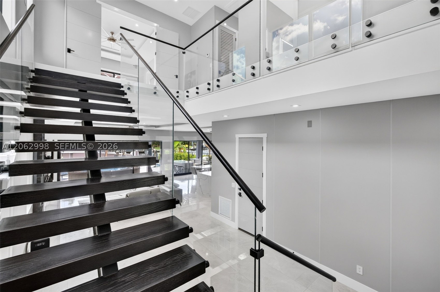1004 SW 5th Pl Fort Lauderdale, FL 33312