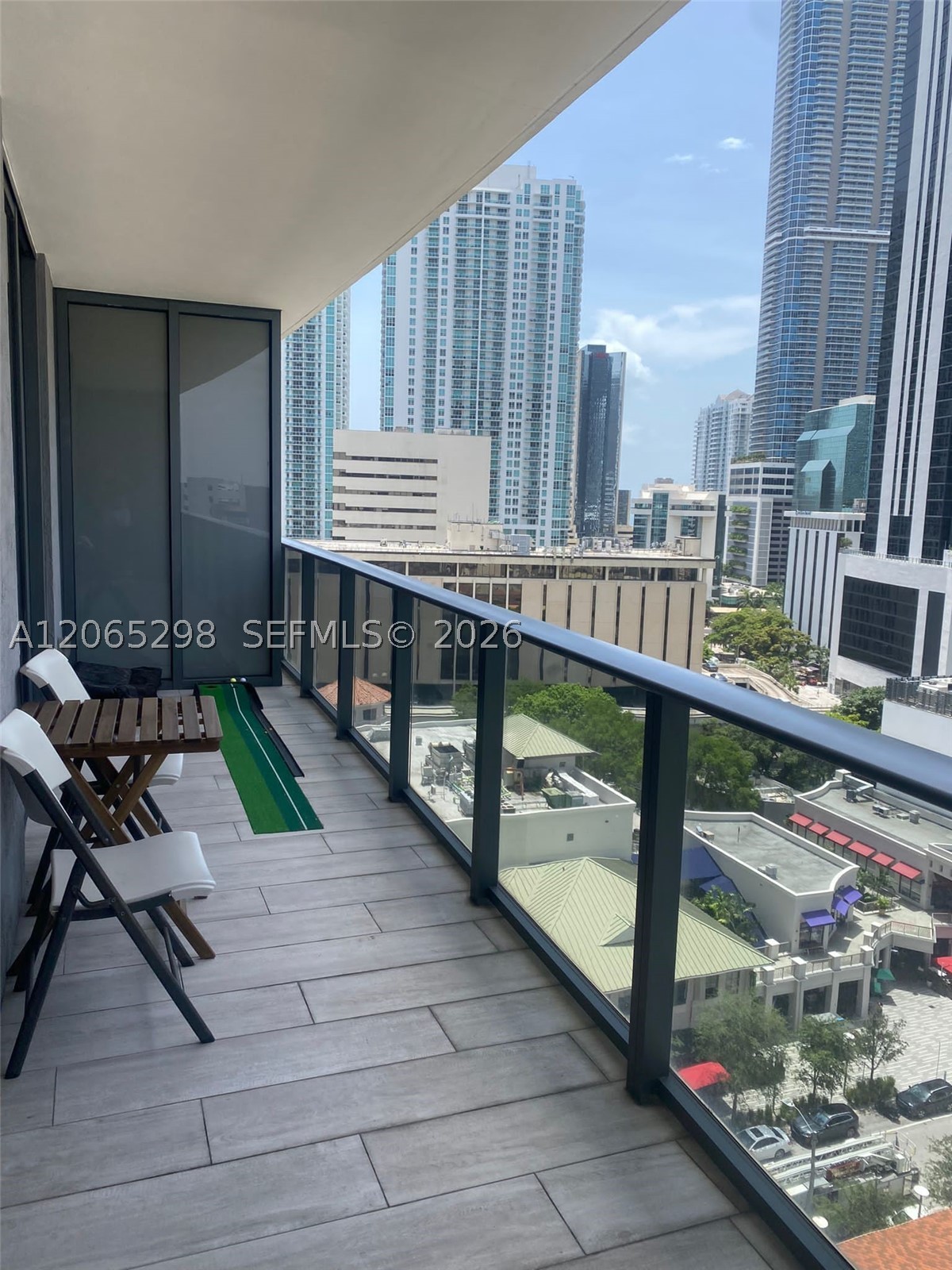 image Brickell Heights East18
