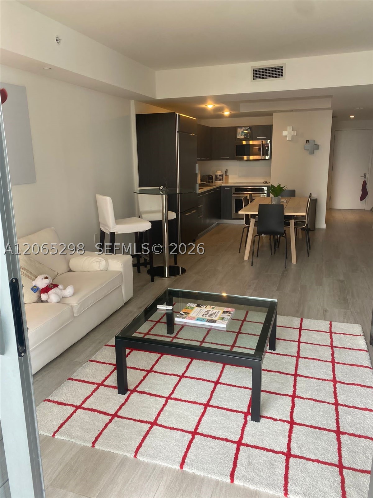 image Brickell Heights East19
