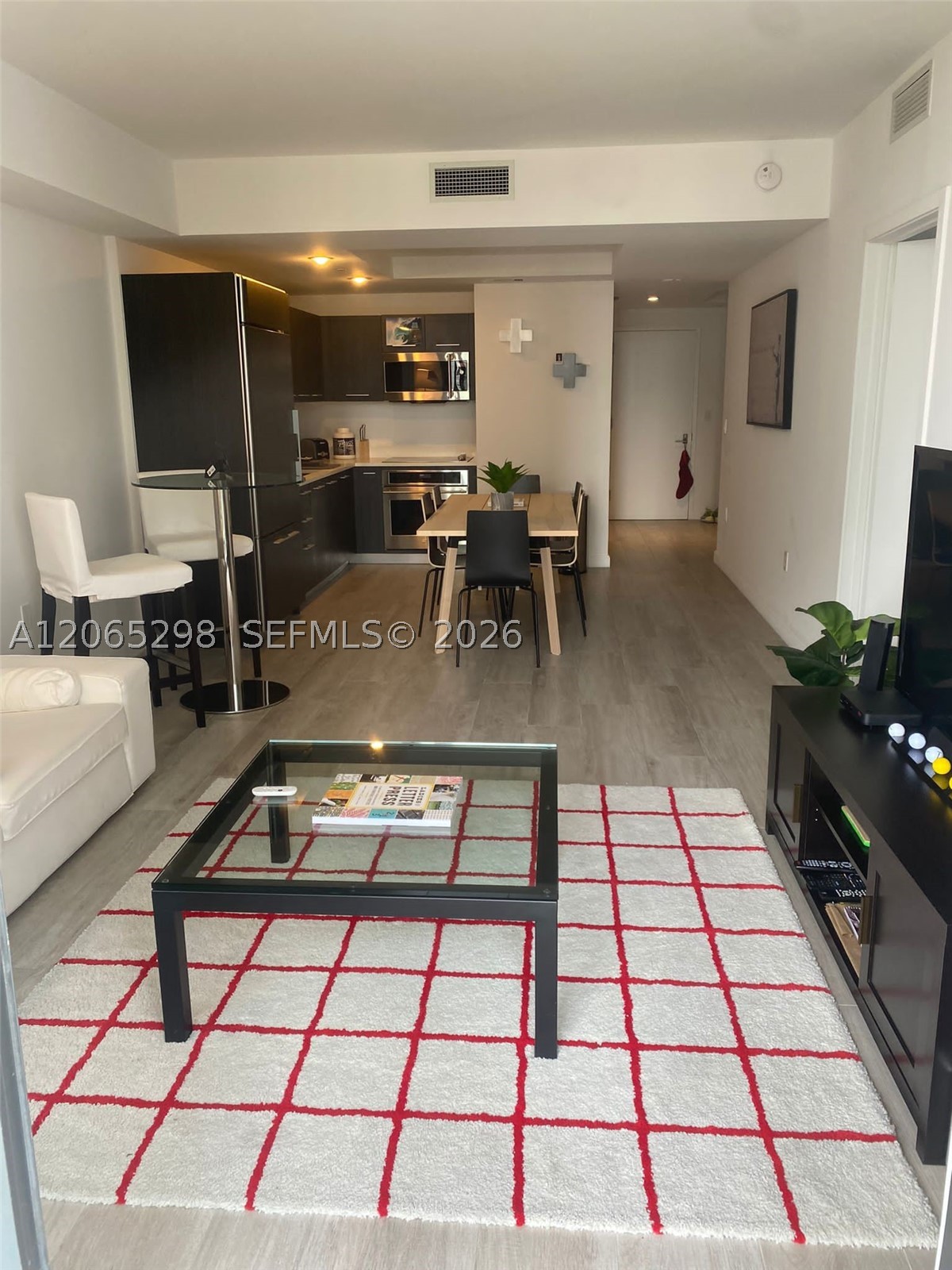 image Brickell Heights East24