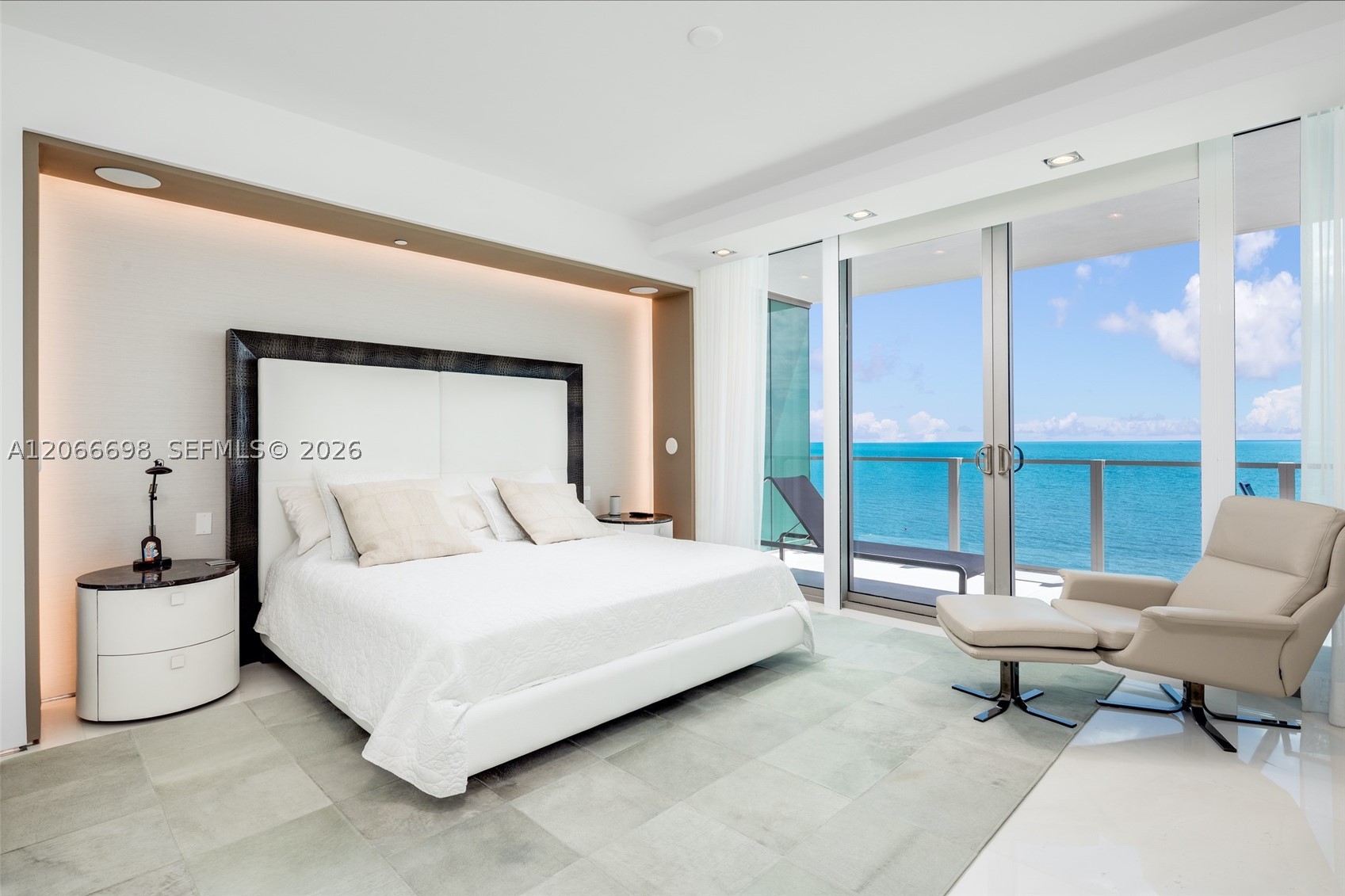 360 Ocean Dr #804S Key Biscayne, FL 33149