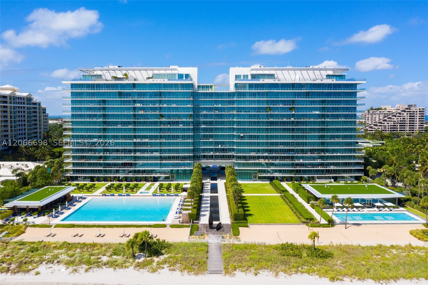 360 Ocean Dr #804S Key Biscayne, FL 33149