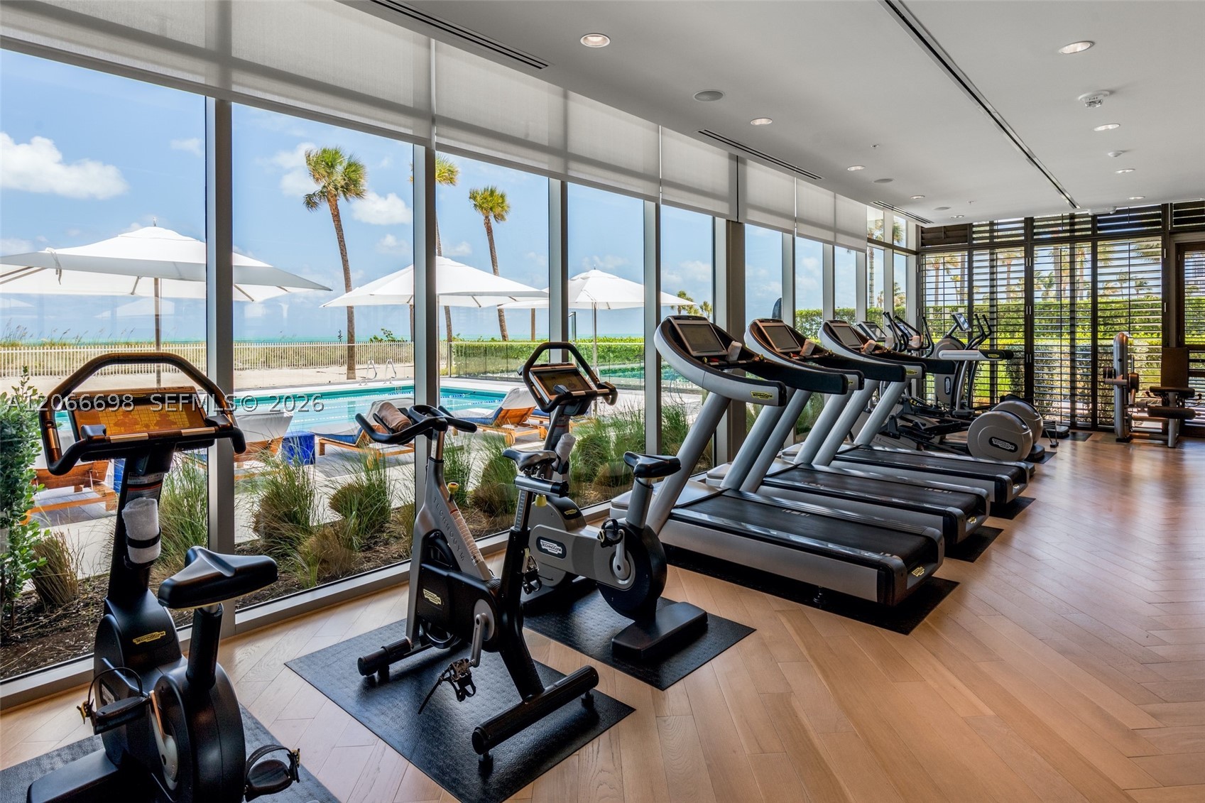 360 Ocean Dr #804S Key Biscayne, FL 33149