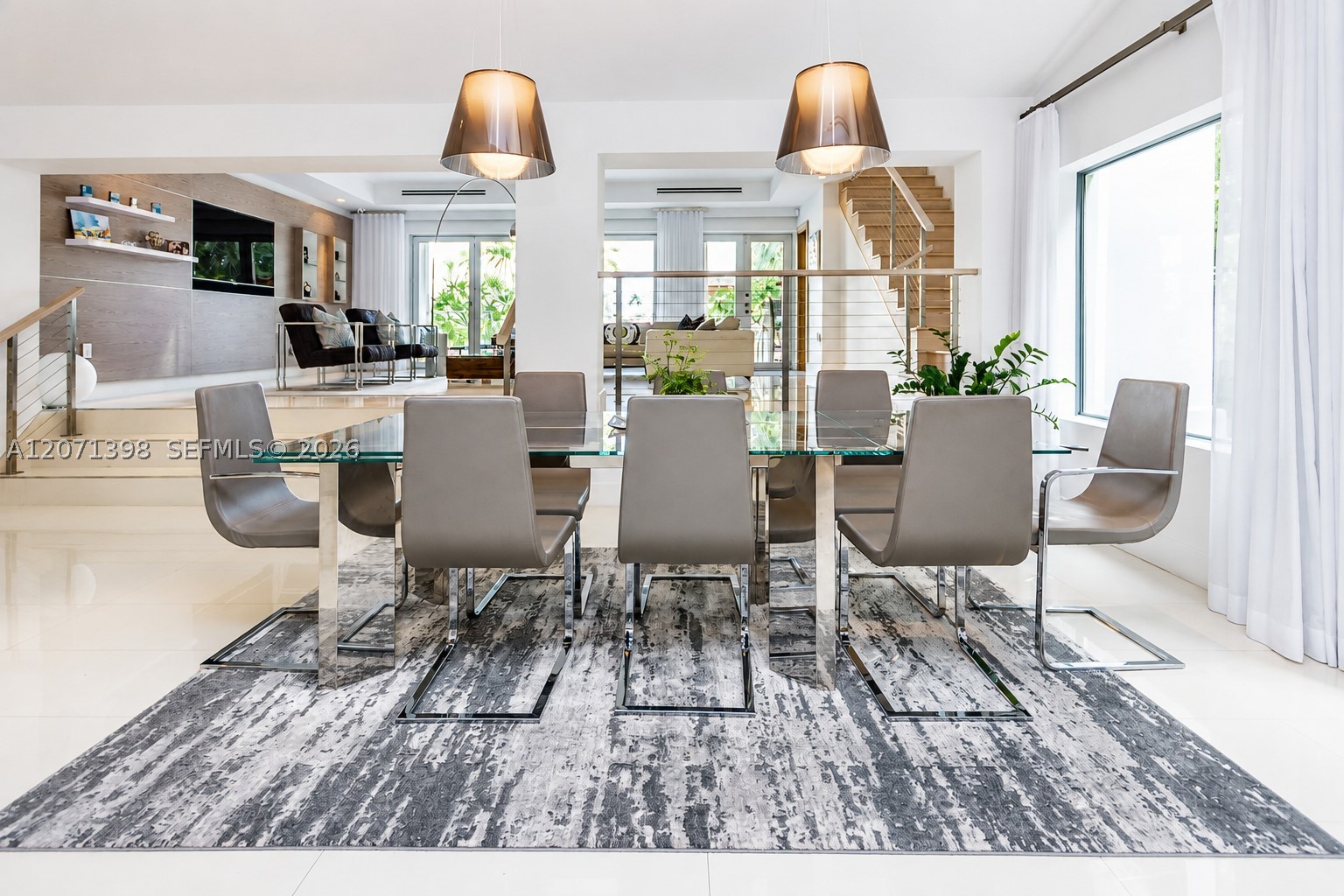 455 E Dilido Dr Miami Beach, FL 33139