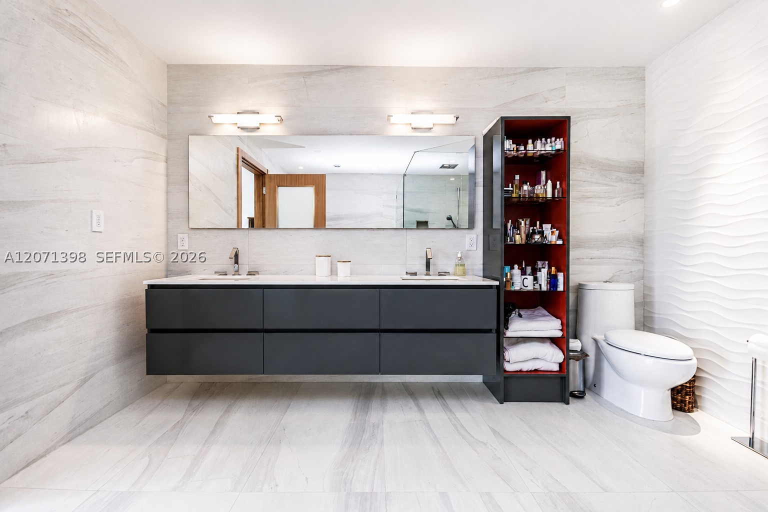 455 E Dilido Dr Miami Beach, FL 33139
