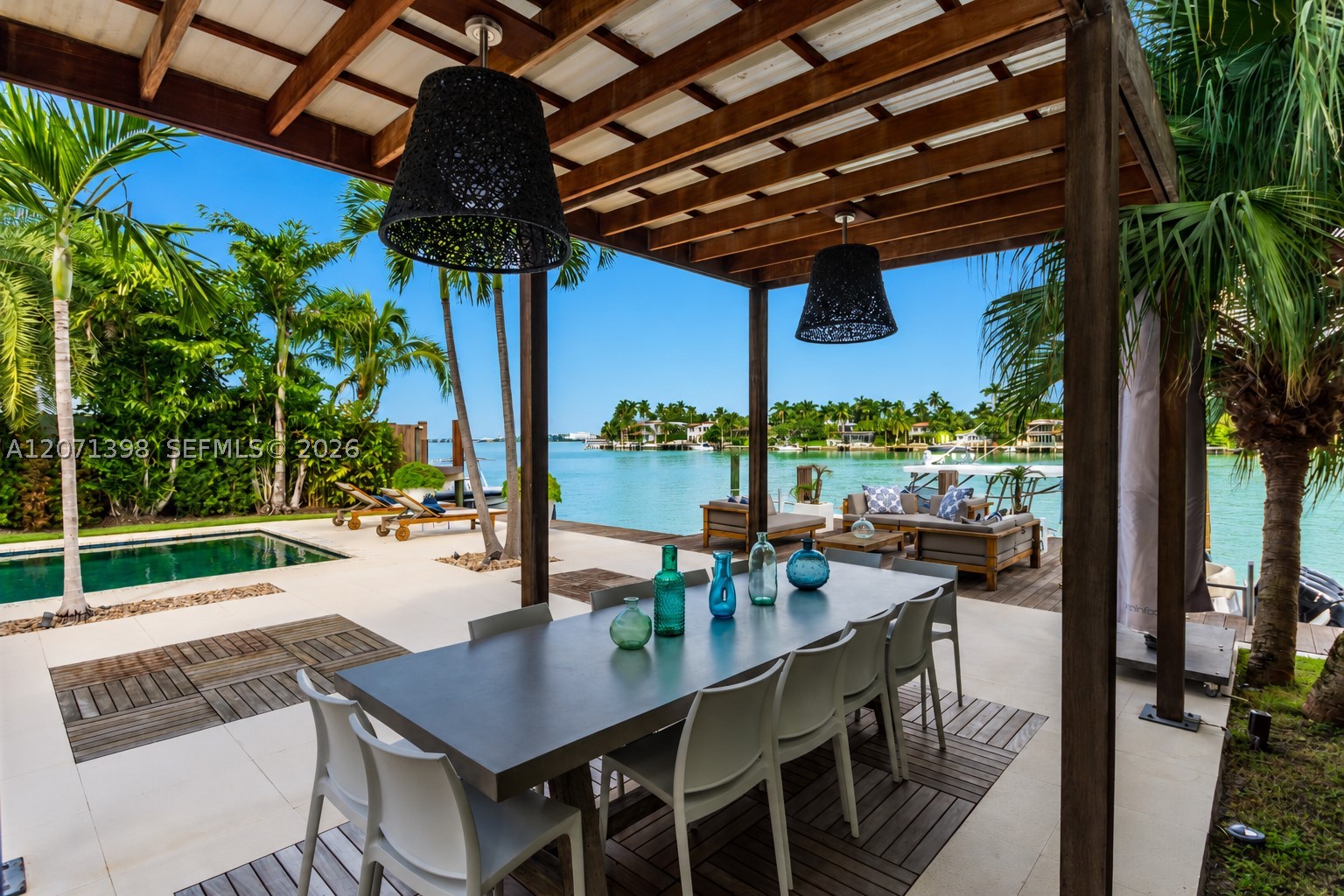 455 E Dilido Dr Miami Beach, FL 33139