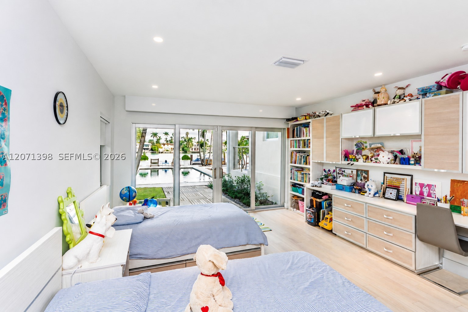 455 E Dilido Dr Miami Beach, FL 33139