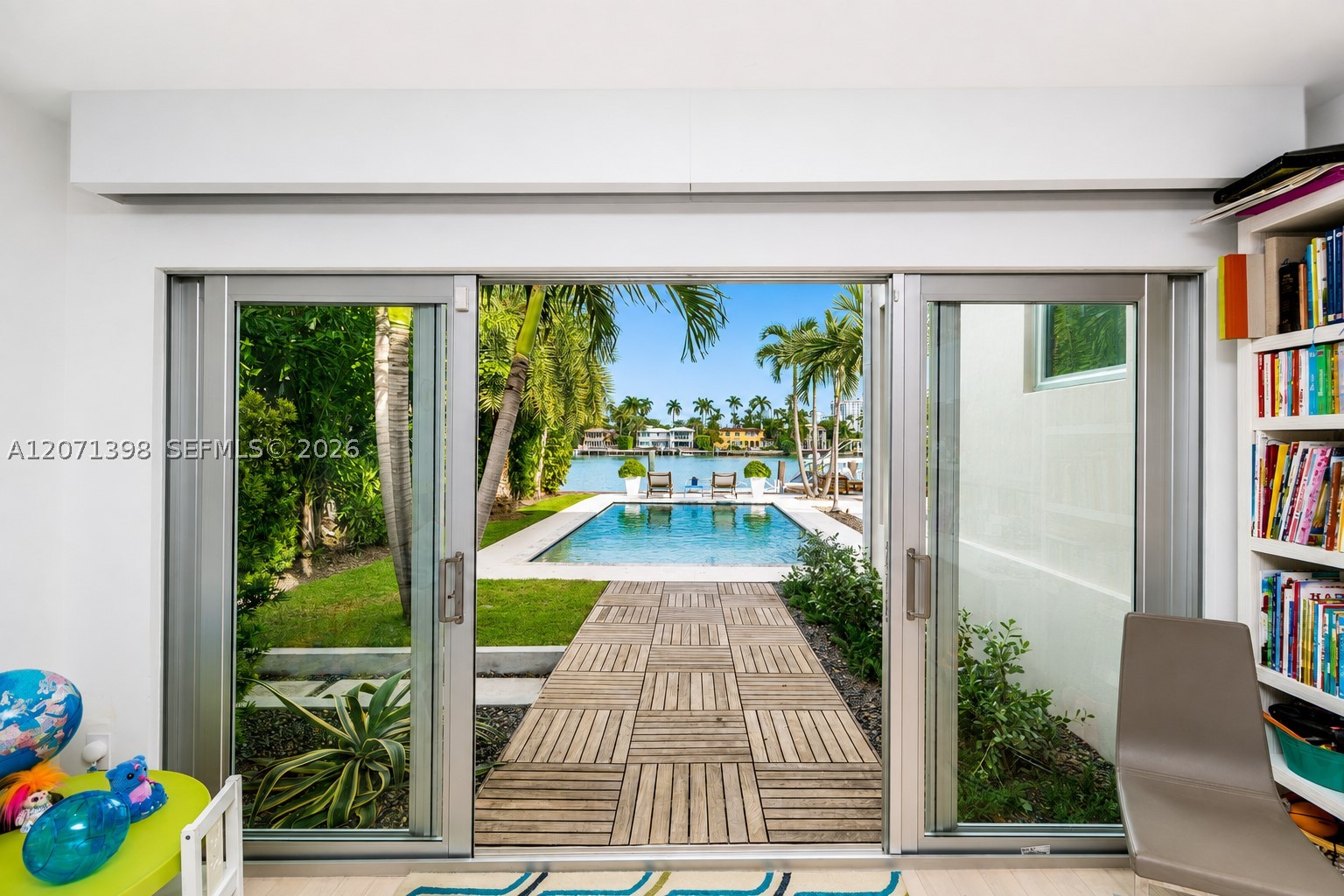 455 E Dilido Dr Miami Beach, FL 33139