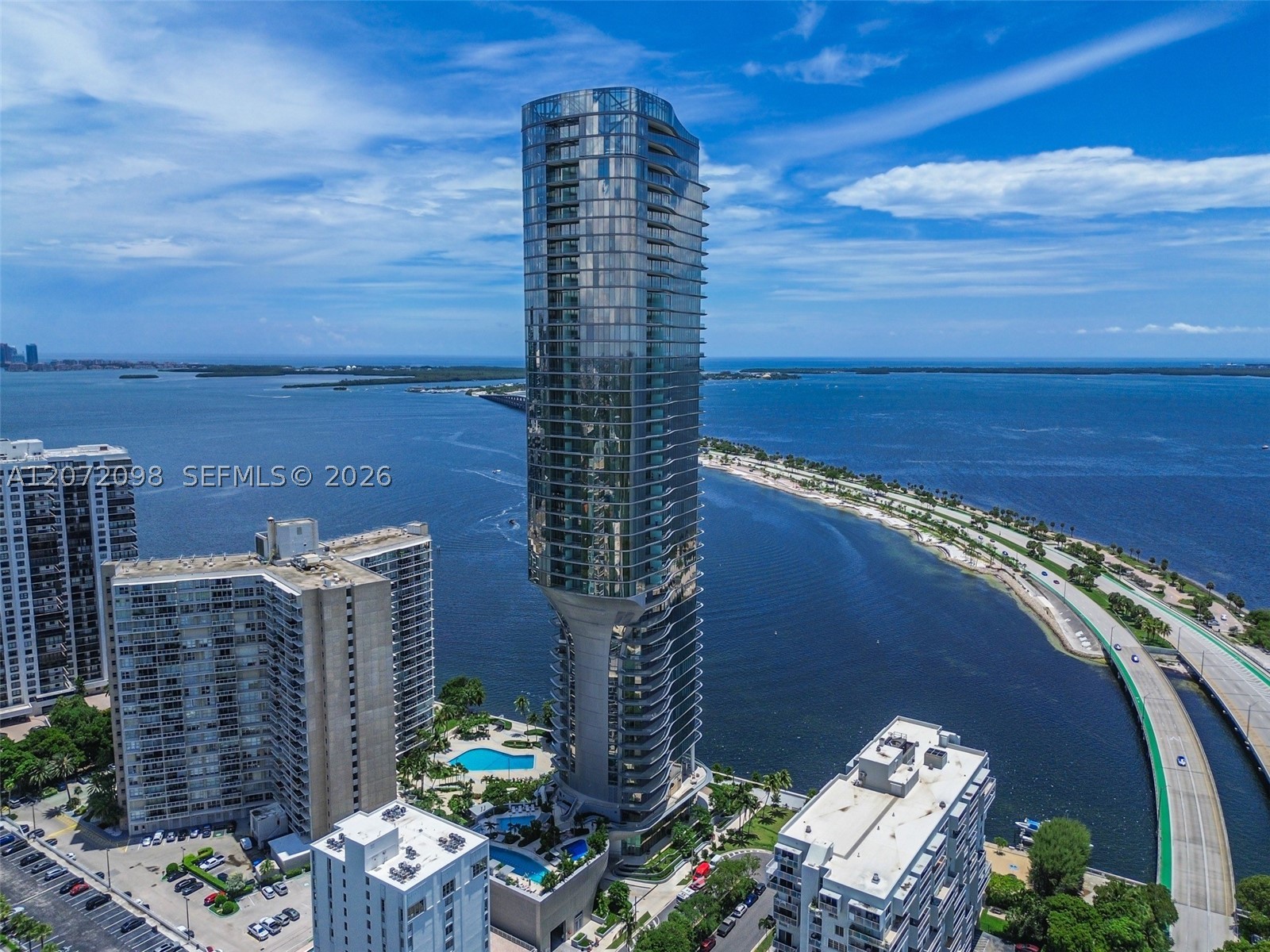 175 SE 25th Rd #PH4301