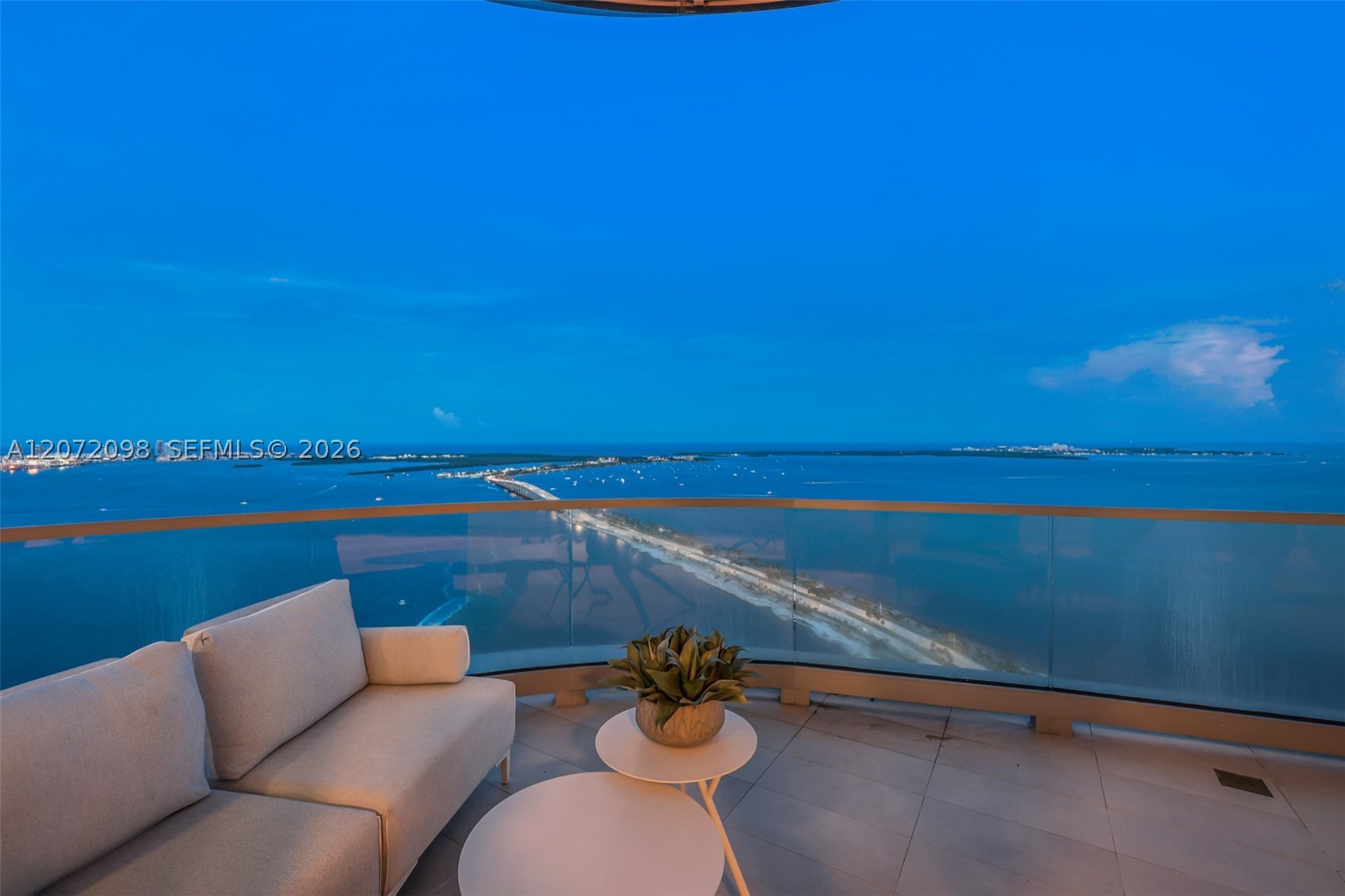 175 SE 25th Rd #PH4301 Miami, FL 33129