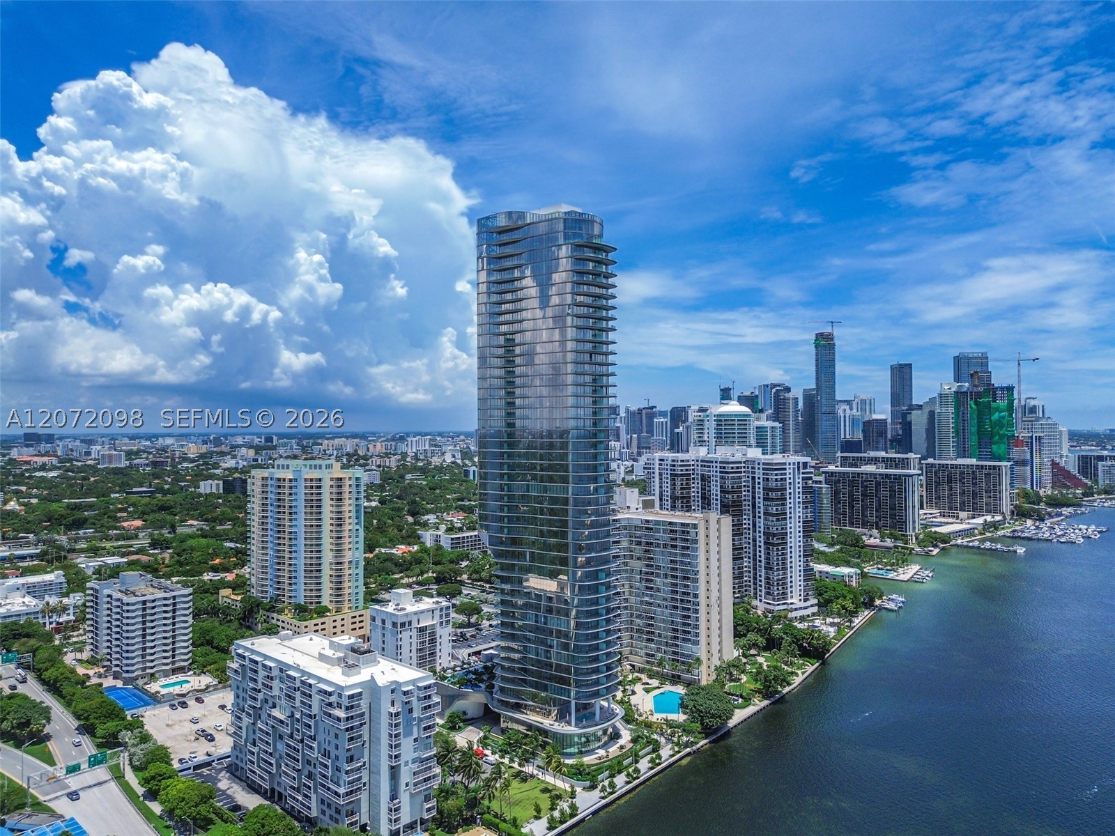 175 SE 25th Rd #PH4301 Miami, FL 33129