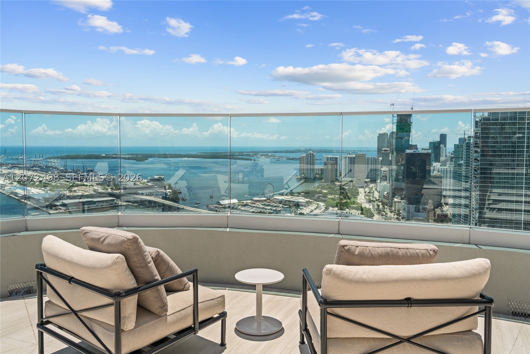 1400 Biscayne Blvd #4206 Miami, FL 33132