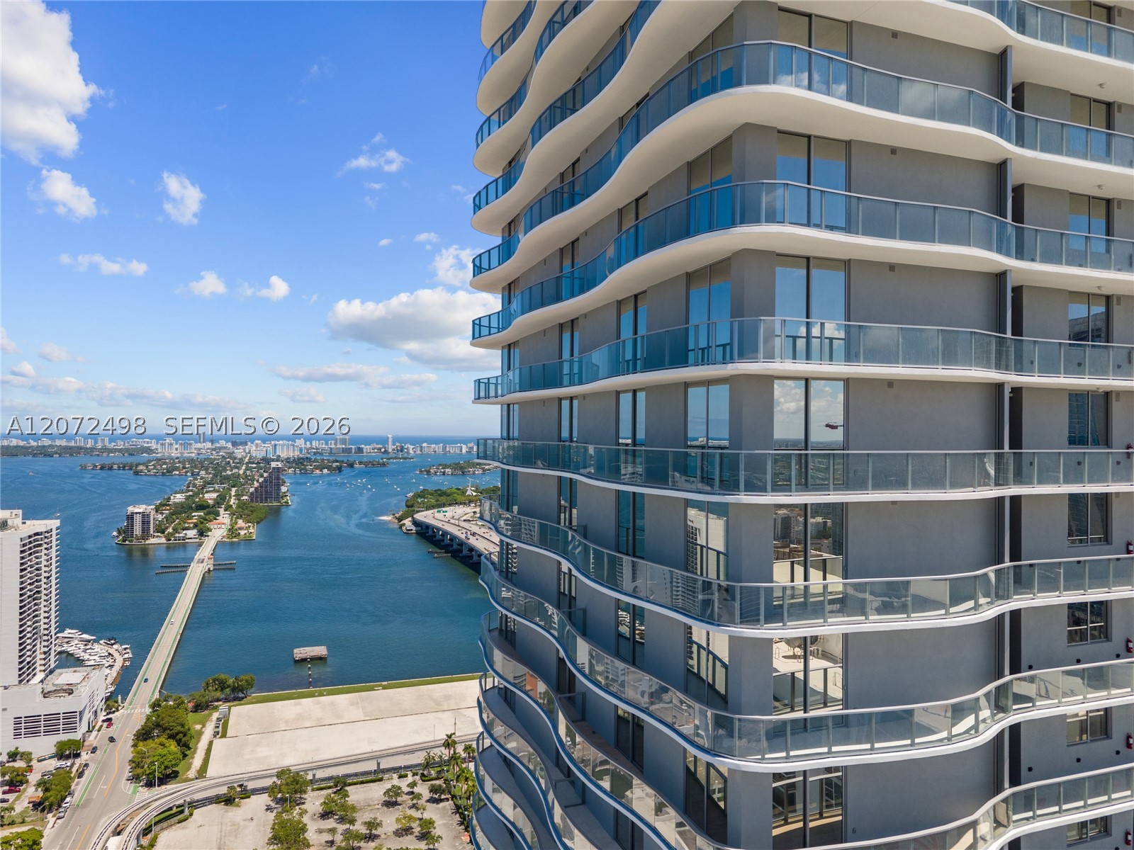 1400 Biscayne Blvd #4206 Miami, FL 33132