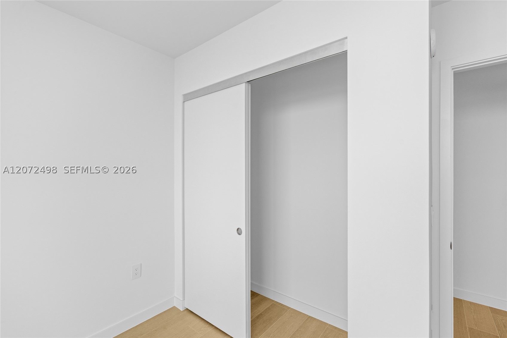 1400 Biscayne Blvd #4206 Miami, FL 33132