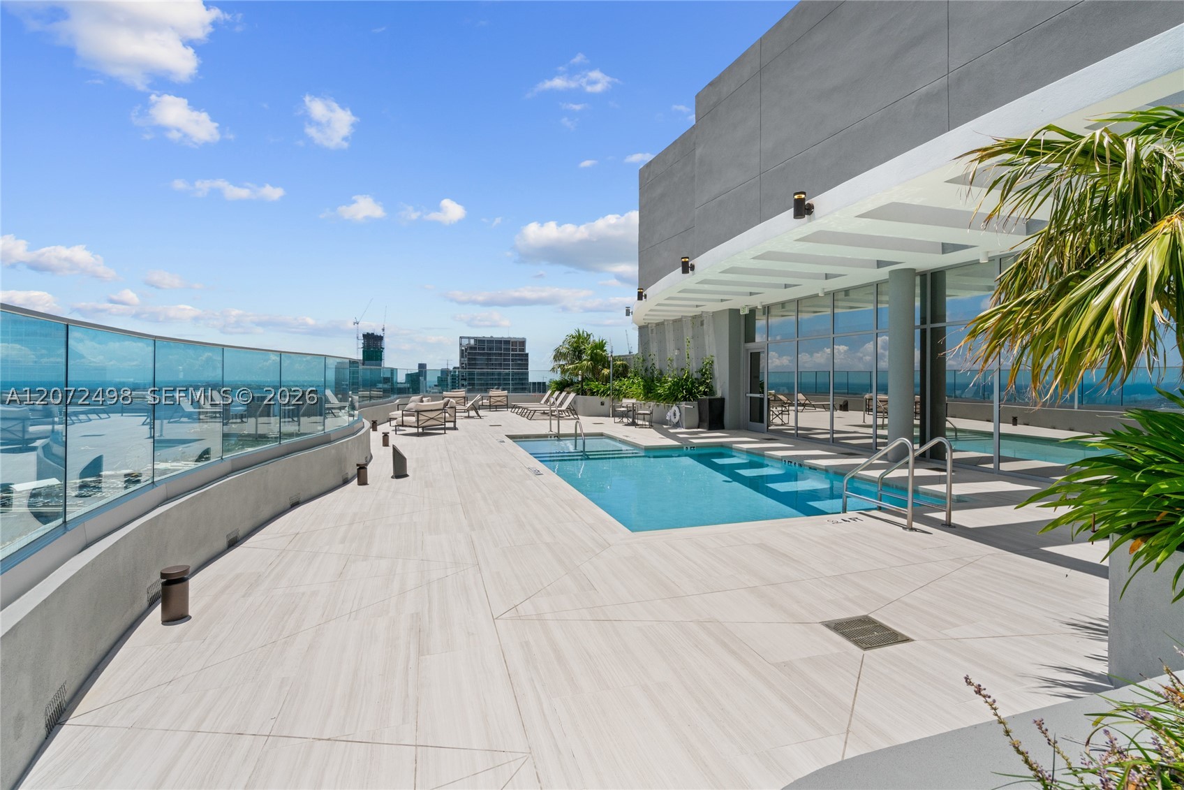 1400 Biscayne Blvd #4206 Miami, FL 33132