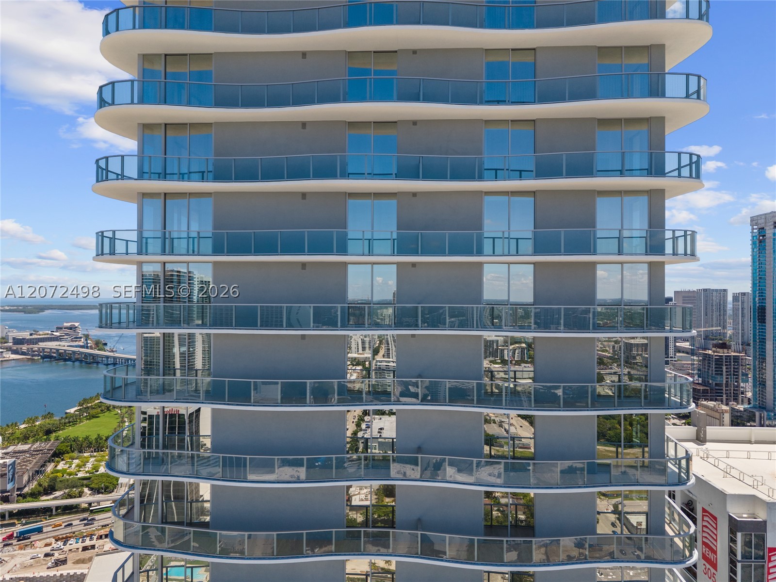 1400 Biscayne Blvd #4206 Miami, FL 33132